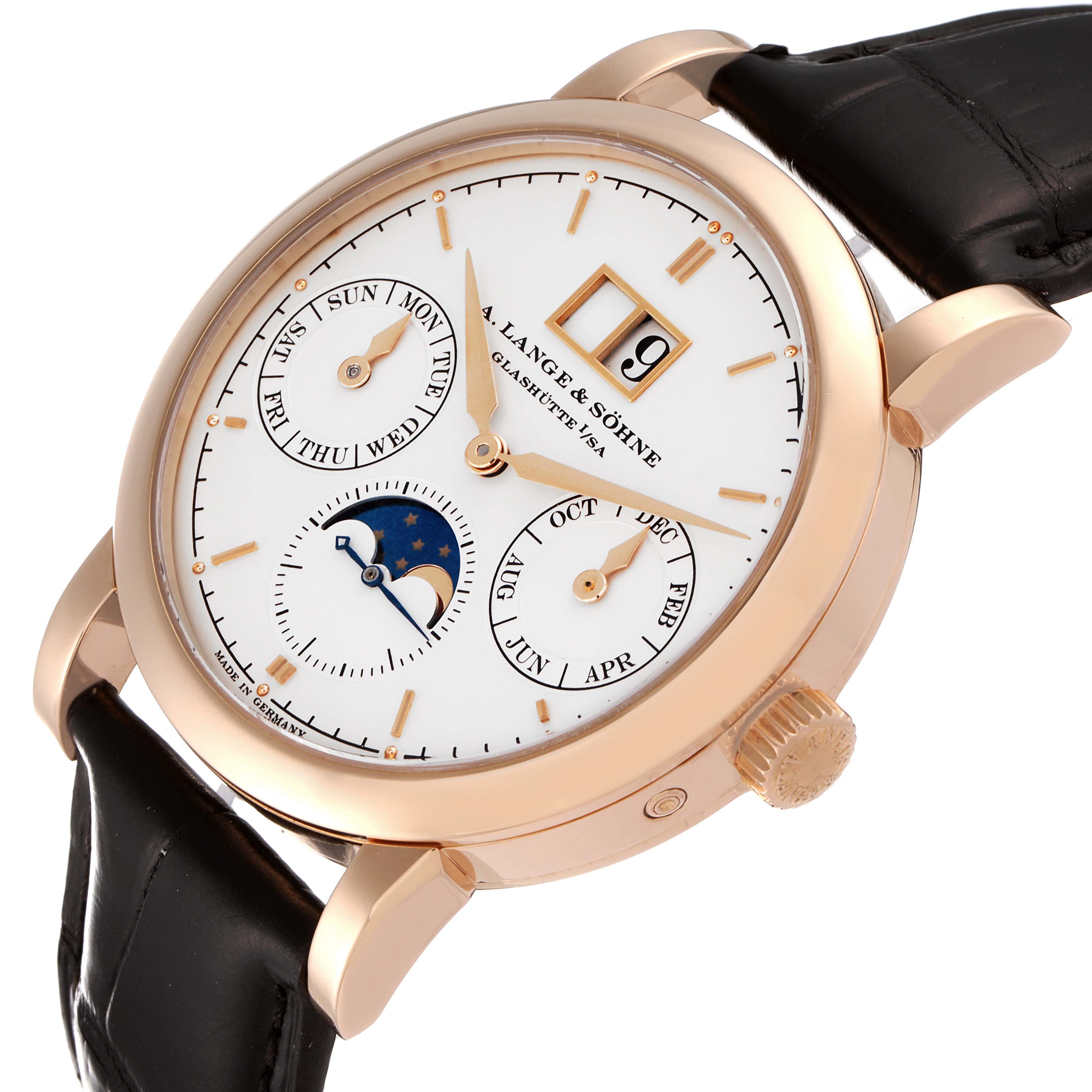 This is an angled view of the A. Lange 
Sohne Saxonia 330.032 Men
s Rose Gold Silver Dial watch showing the dial, case, crown, and leather strap.