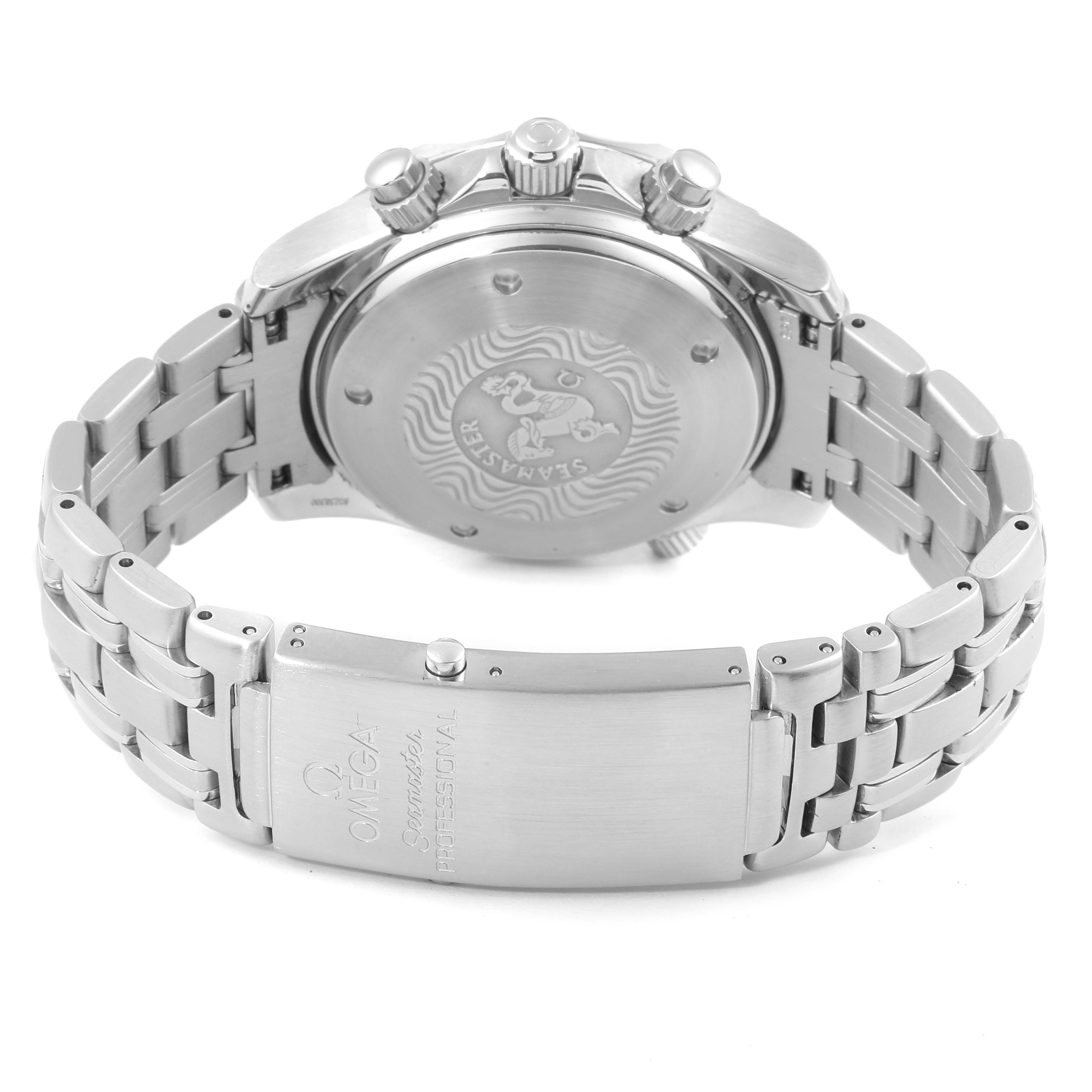 The image shows the back view of the Omega Seamaster 2598.80.00 Men
s Stainless Steel Blue Dial 2598.80.00 Men
s Stainless Steel Blue Dial watch, highlighting the case back, bracelet, and clasp.