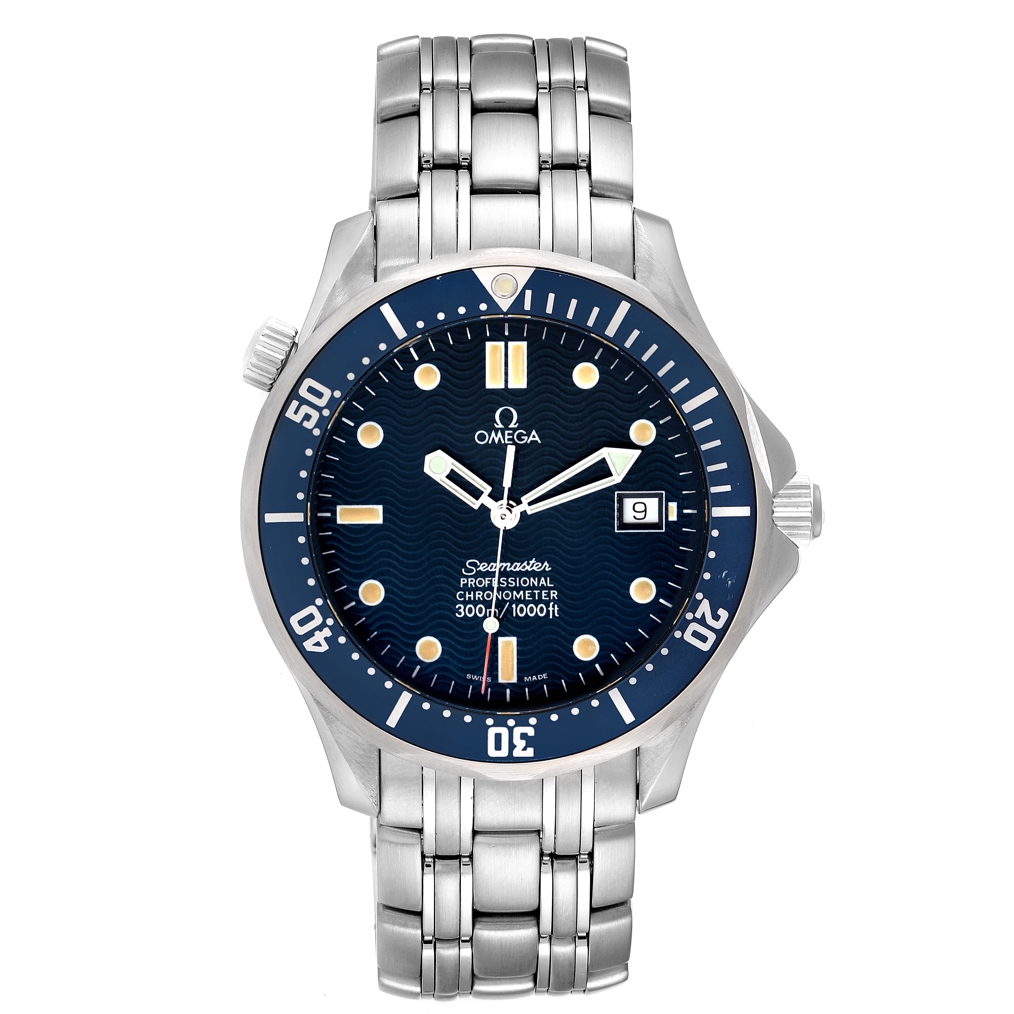 The image shows a front view of the Omega Seamaster 2531.80.00 Men's Stainless Steel Blue Dial 2531.80.00 Men's Stainless Steel Blue Dial watch, highlighting the face, bezel, crown, and metal bracelet.