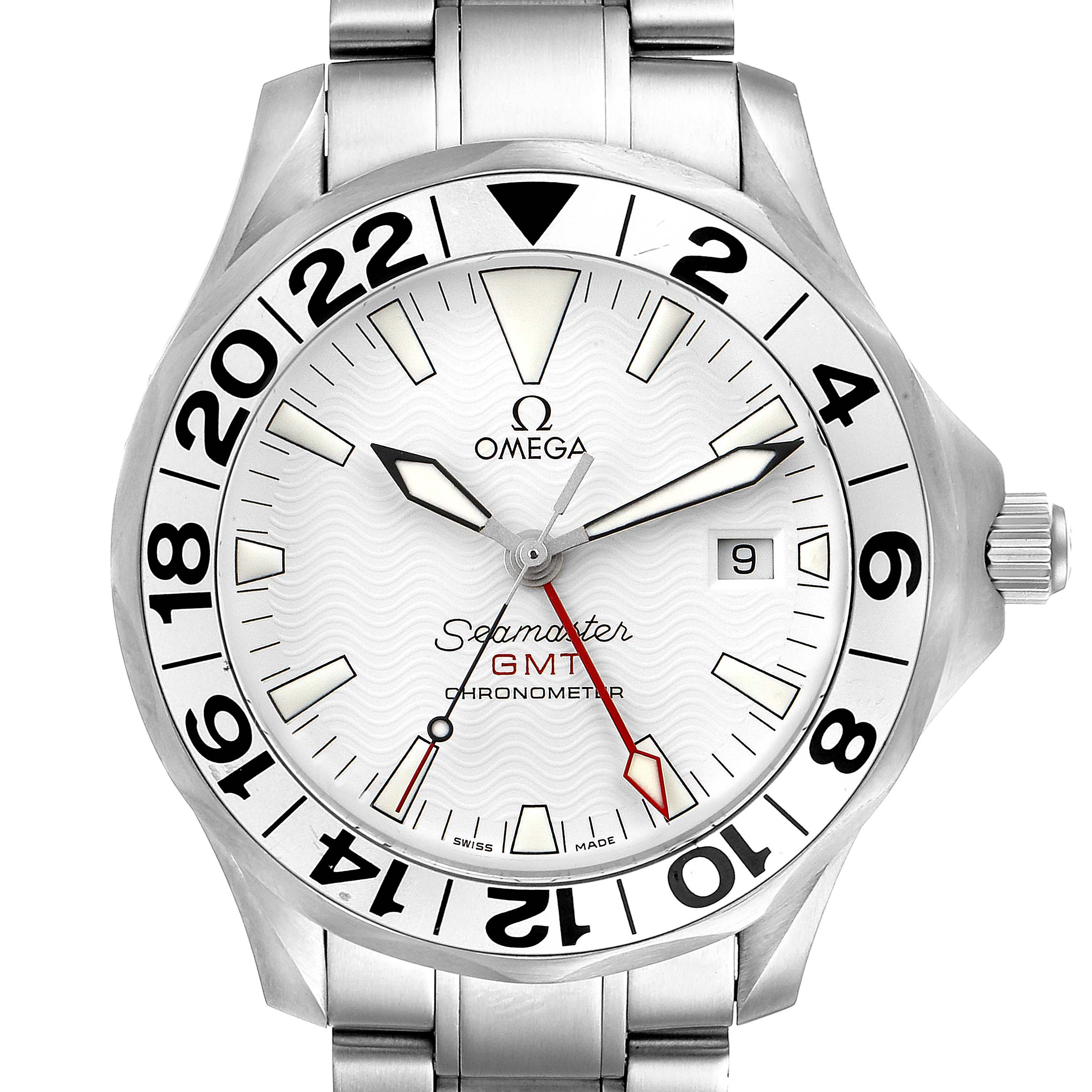 The image shows a front view of the Omega Seamaster 2538.20.00 Men's Stainless Steel White Dial 2538.20.00 Men's Stainless Steel White Dial GMT Chronometer watch, highlighting its face, bezel, crown, and bracelet.