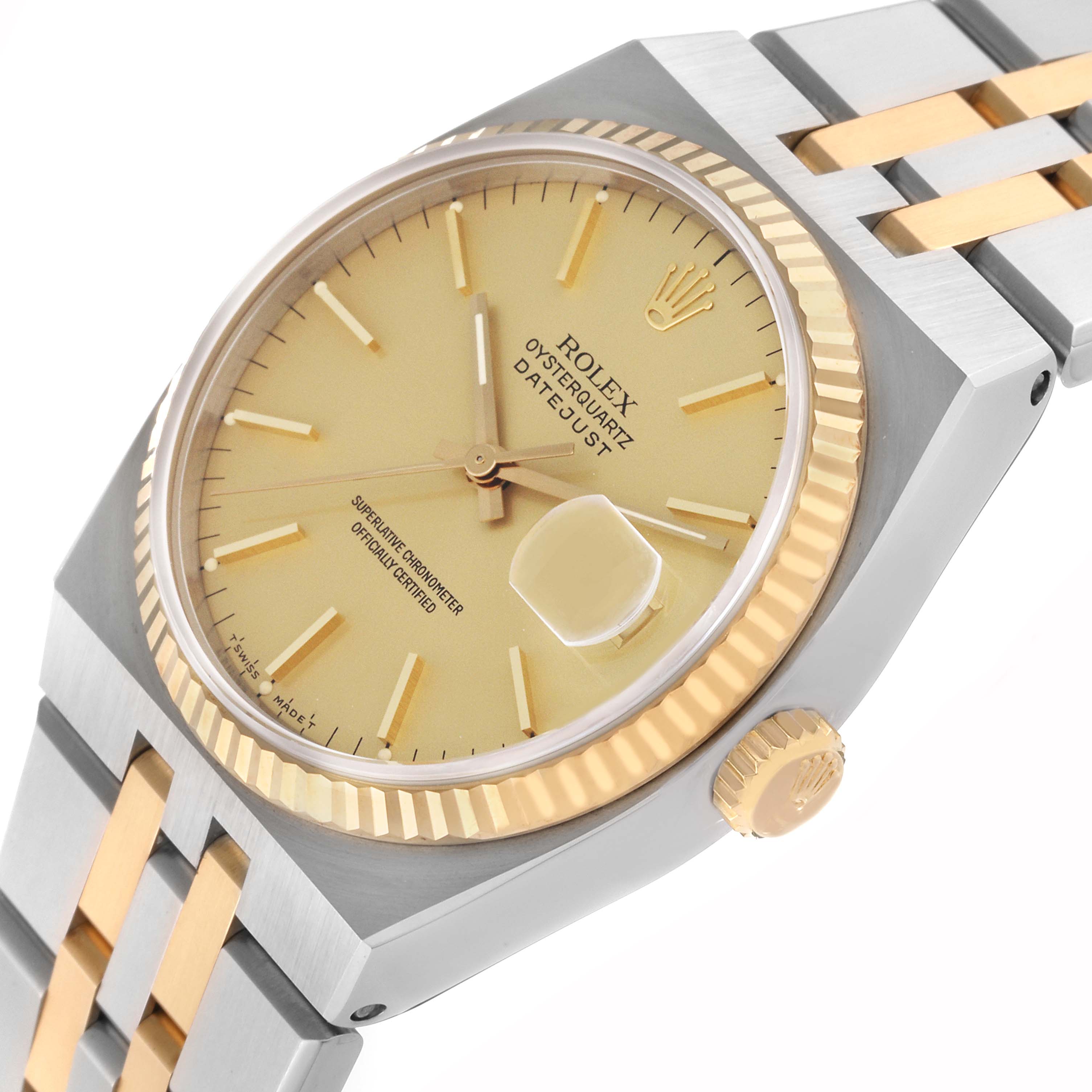 The image shows a close-up angled view of the Rolex Oysterquartz 17013 Men
s Steel and Gold (two tone) Champagne Dial 17013 Men
s Steel and Gold (two tone) Champagne Dial Datejust, highlighting the dial, cyclops lens, and bezel.