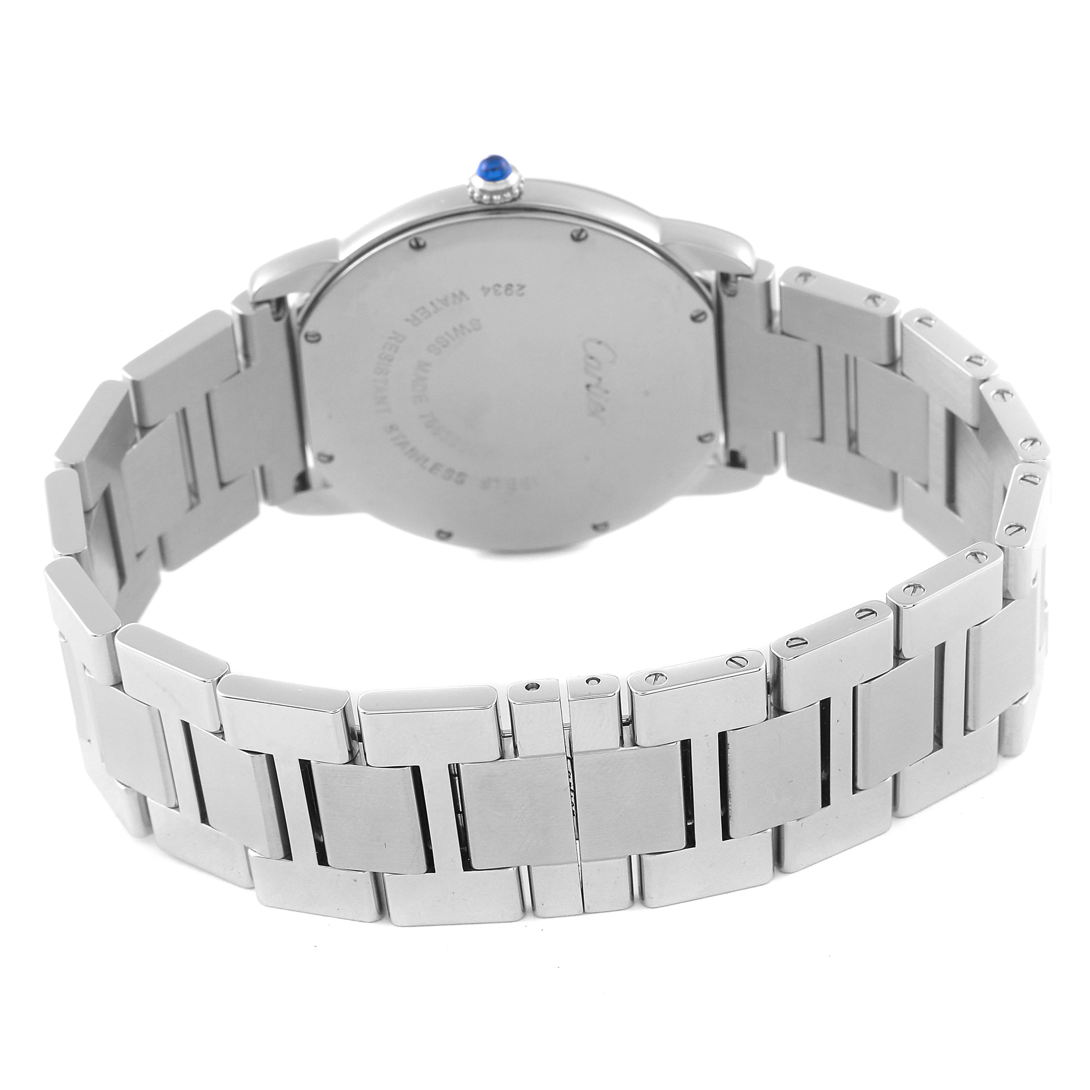 This image shows the back view of the Cartier Ronde W6701005 Men
s Stainless Steel Silver Dial W6701005 Men
s Stainless Steel Silver Dial model watch, highlighting its stainless steel case and bracelet.