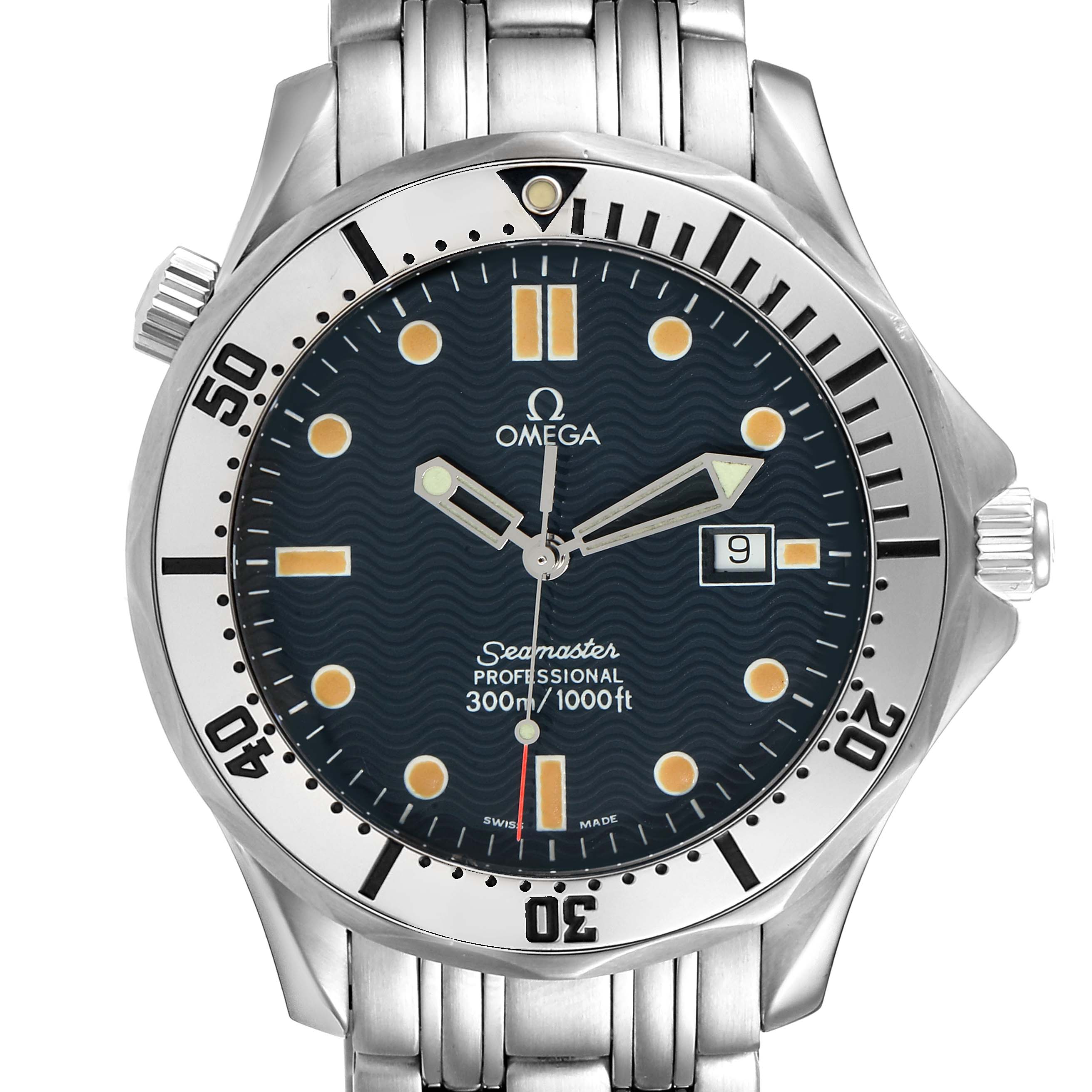 The image shows a front view of the Omega Seamaster 2542.80.00 Men
s Stainless Steel Blue Dial 2542.80.00 Men
s Stainless Steel Blue Dial watch, displaying its dial, bezel, and part of its bracelet.