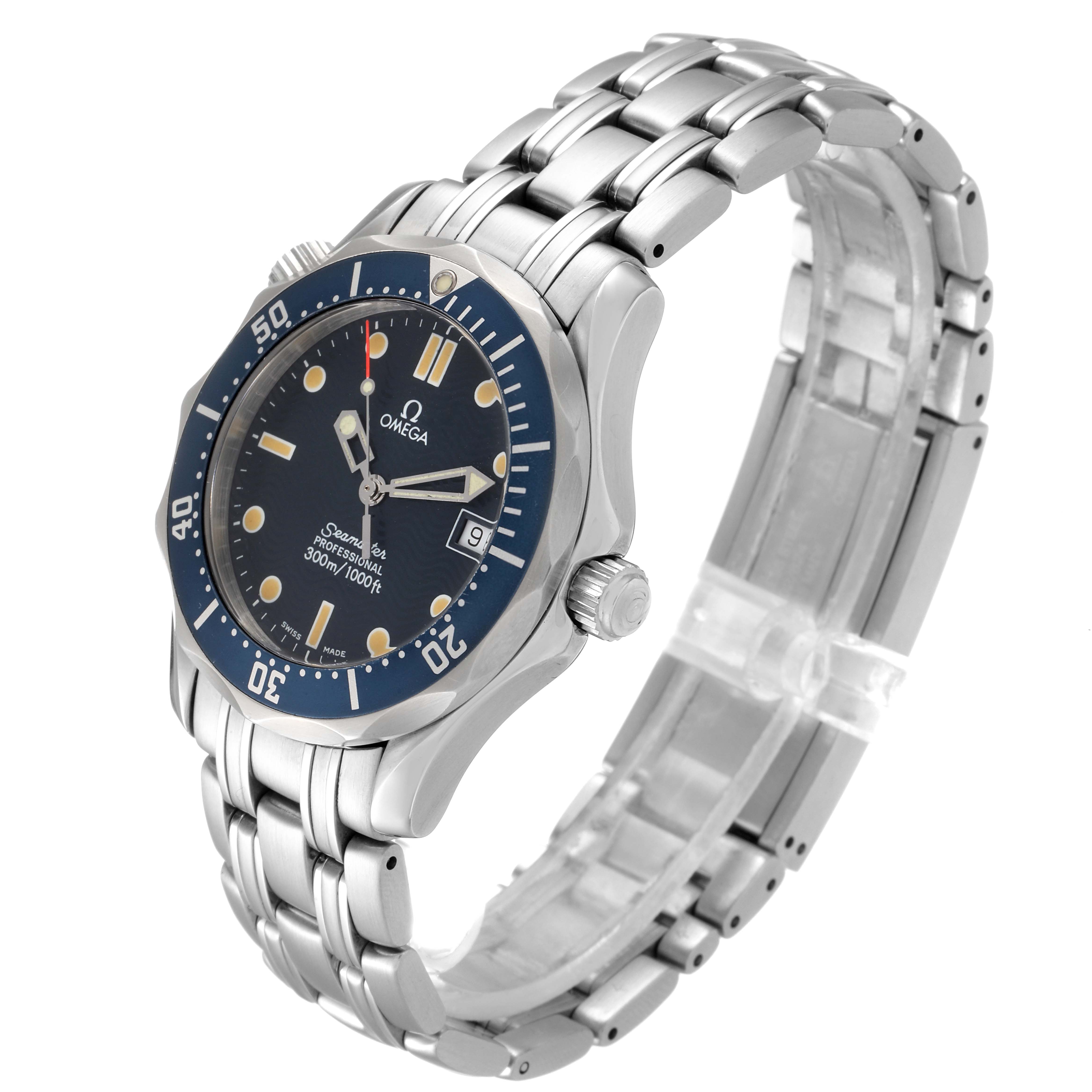 This Omega Seamaster 2561.80.00 Men
s Stainless Steel Blue Dial 2561.80.00 Men
s Stainless Steel Blue Dial model watch is shown at an angle highlighting its face, bezel, crown, and stainless steel bracelet.