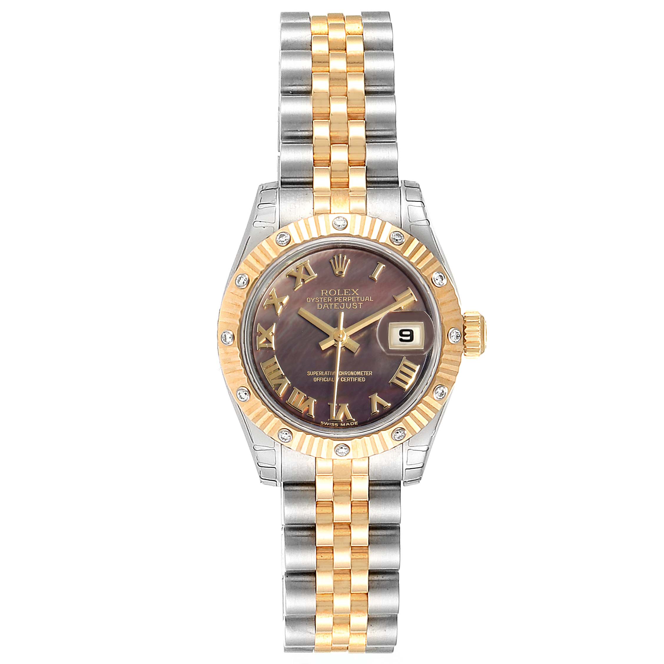 This image shows a frontal view of the Rolex Datejust 179313 Women
s Steel and Gold (two tone) Mother of Pearl Dial 179313 Women
s Steel and Gold (two tone) Mother of Pearl Dial watch, highlighting its dial, bezel, and two-tone bracelet.