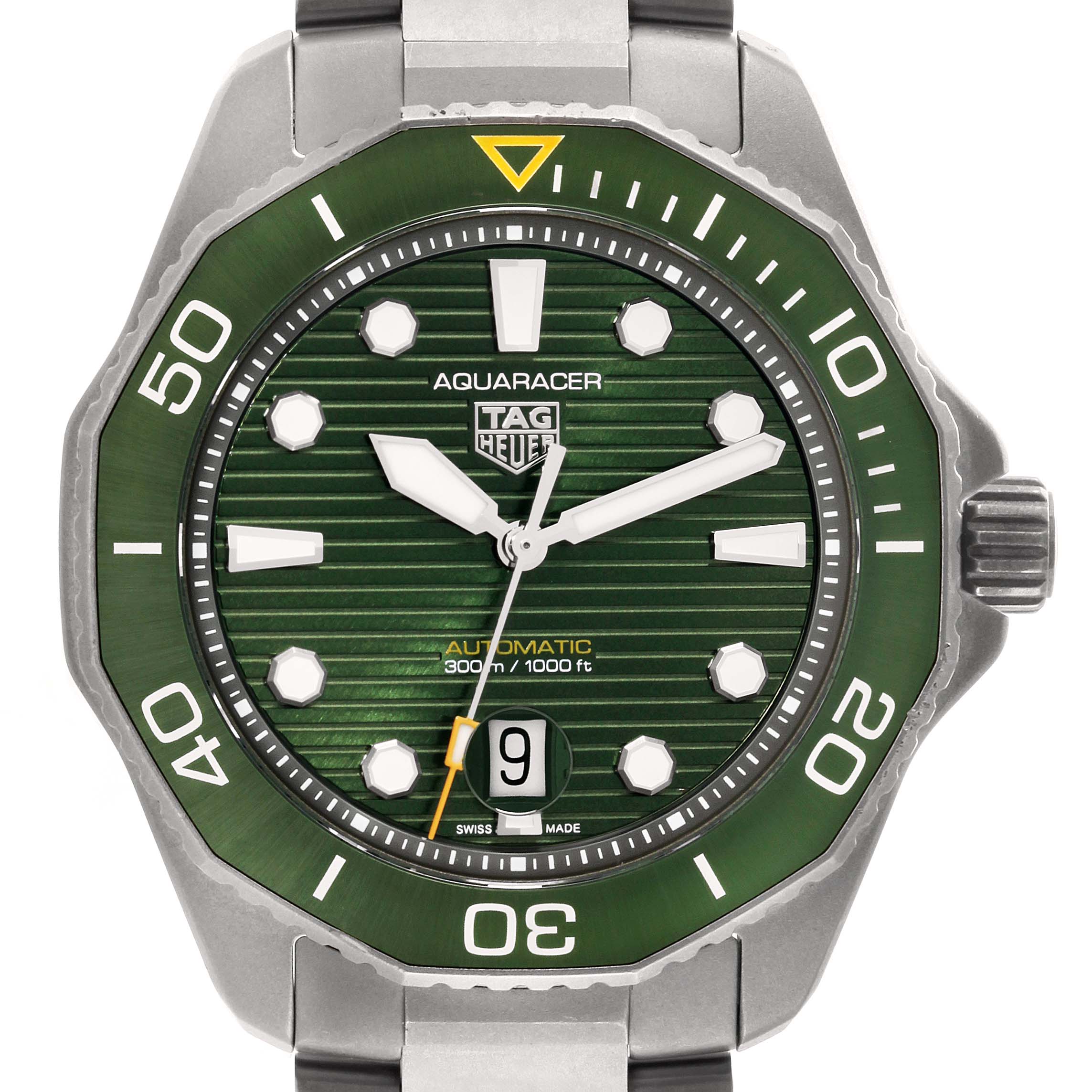 The image shows a green face Tag Heuer Aquaracer WBP208B.BF0631 Men's Titanium Green Dial WBP208B.BF0631 Men's Titanium Green Dial watch from a frontal view, displaying the bezel, dial, and date window.