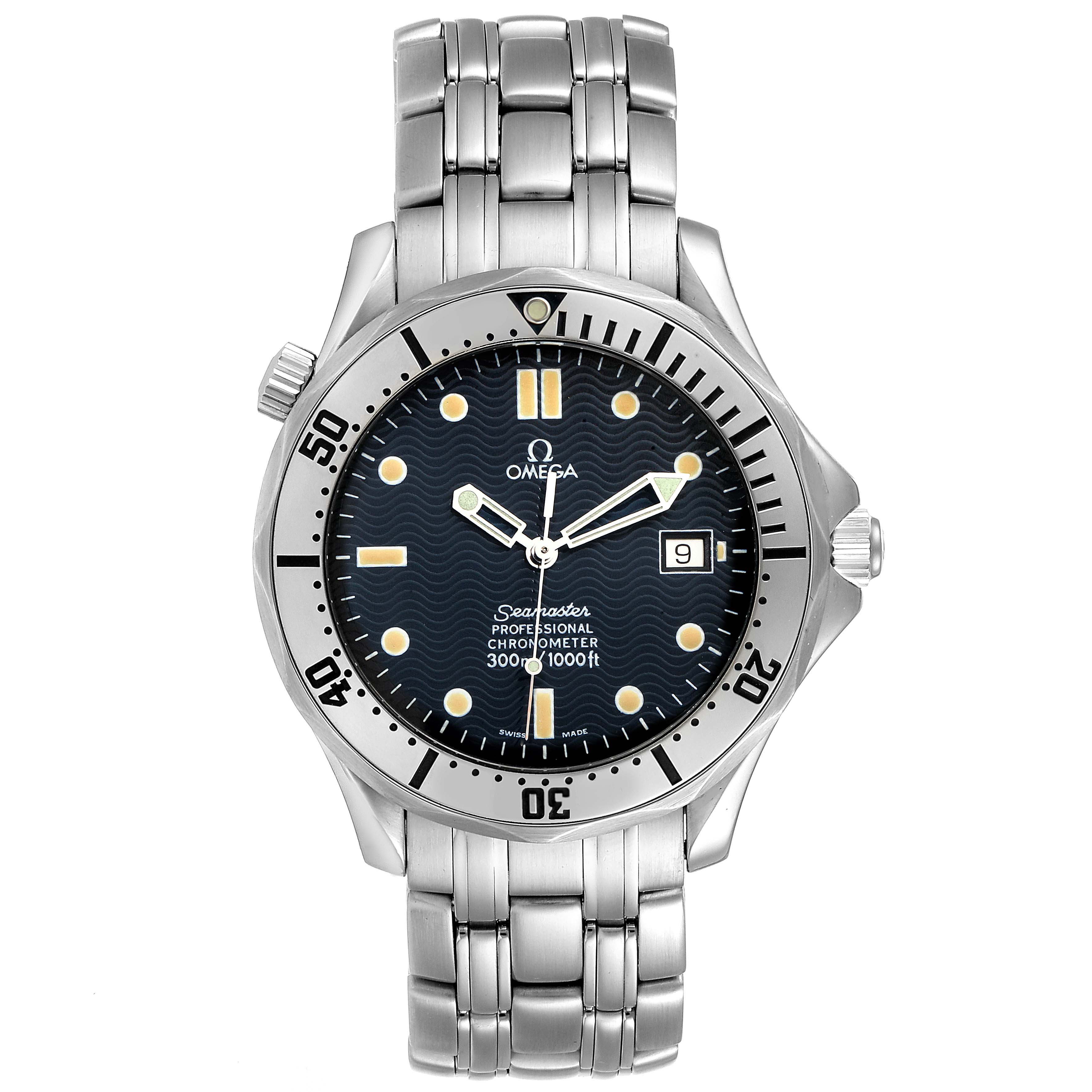 The image shows a front view of an Omega Seamaster 2532.80.00 Men
s Stainless Steel Blue Dial 2532.80.00 Men
s Stainless Steel Blue Dial watch, displaying its dial, bezel, and bracelet.