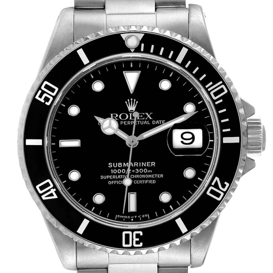 This image shows a front view of the Rolex Submariner watch, displaying the dial, bezel, date window, and partial bracelet.