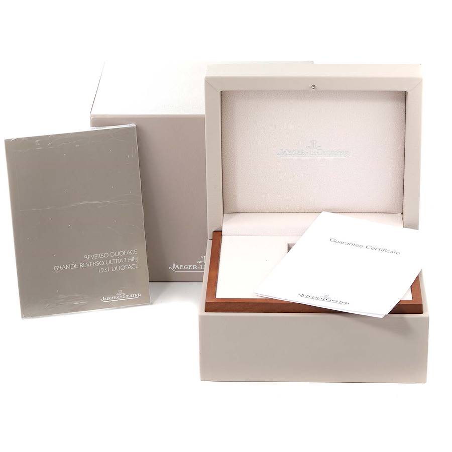 Jaeger LeCoultre Reverso Rose Gold 272.2.54 | Stock 42670