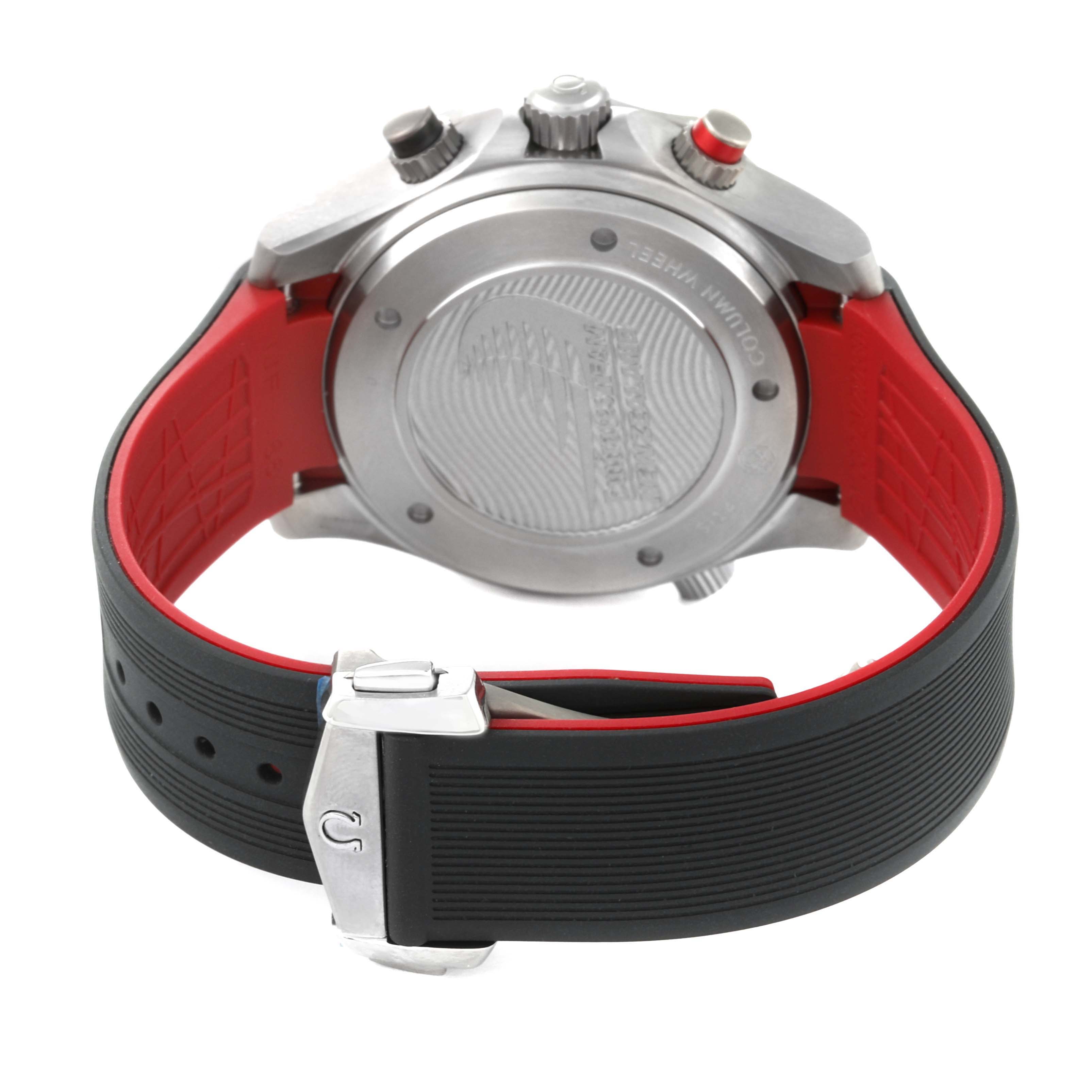 The image shows the back case and band of the Omega Seamaster 212.92.44.50.99.001 Men
s Titanium Grey Dial 212.92.44.50.99.001 Men
s Titanium Grey Dial watch, highlighting its clasp and strap details.