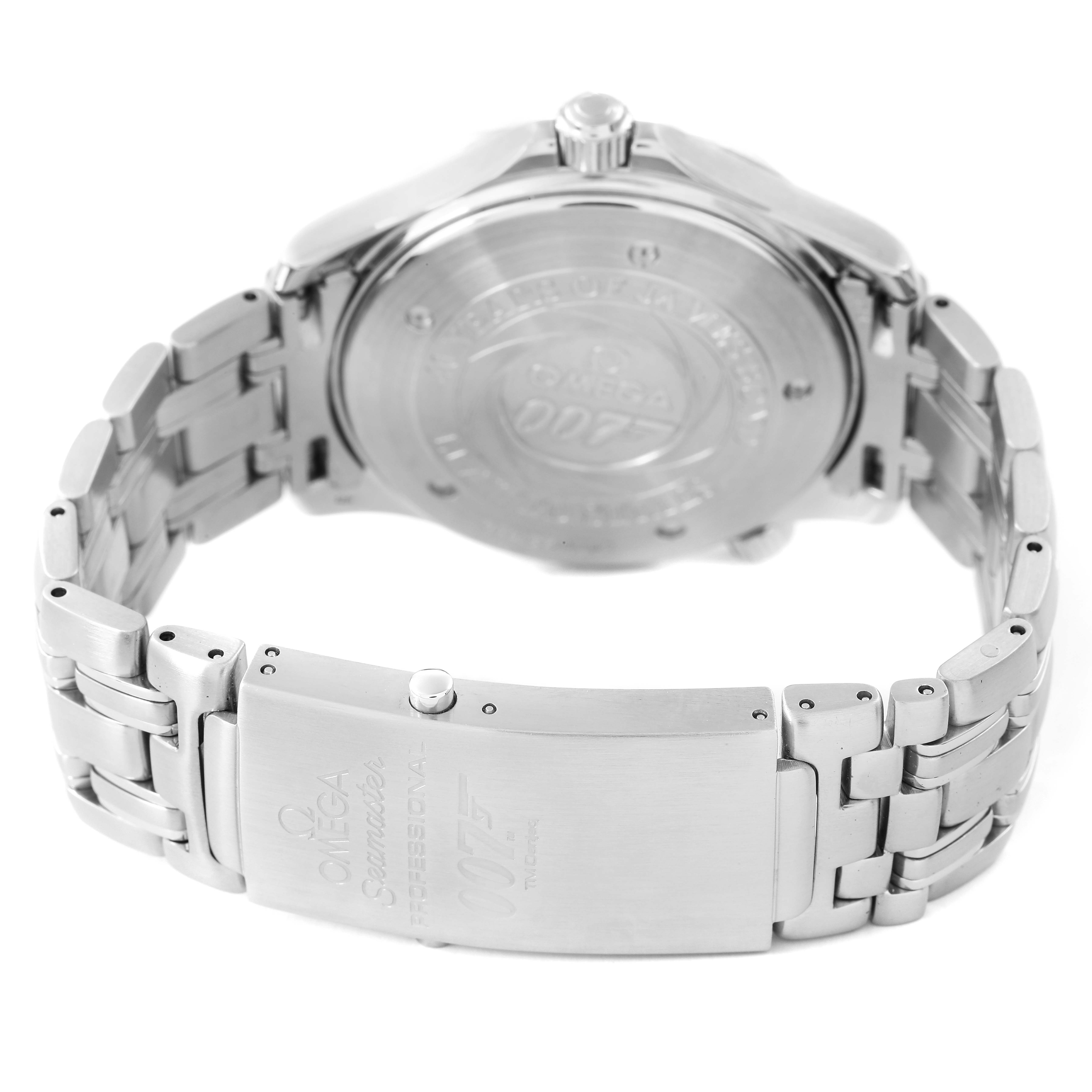 The image shows the back and clasp of an Omega Seamaster 2537.80.00 Men's Stainless Steel Blue Dial watch with a stainless steel bracelet.