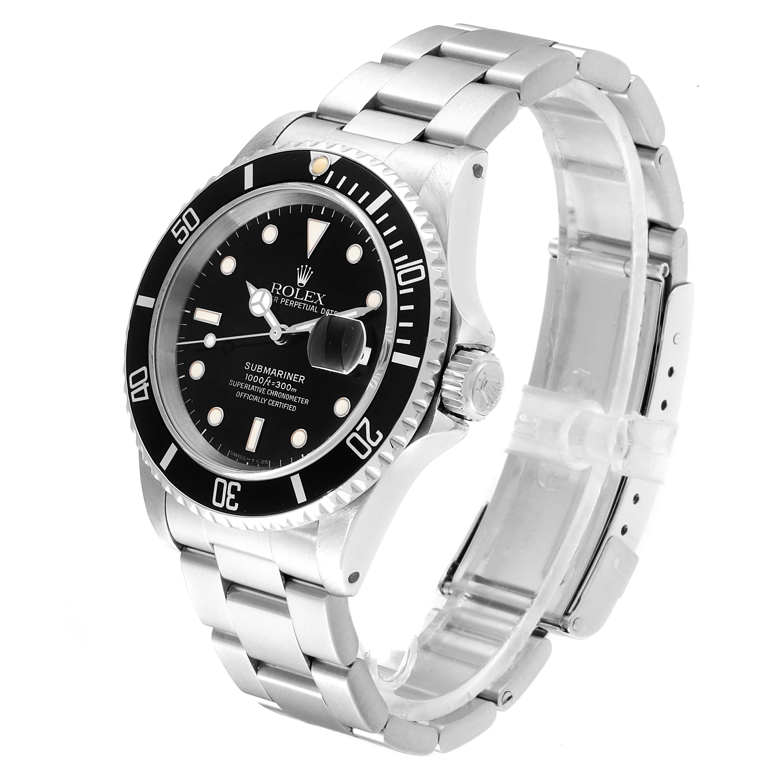 Rolex Submariner Date 40mm Stainless Steel Mens Watch 16610 Rolex Submariner Date Stainless Steel