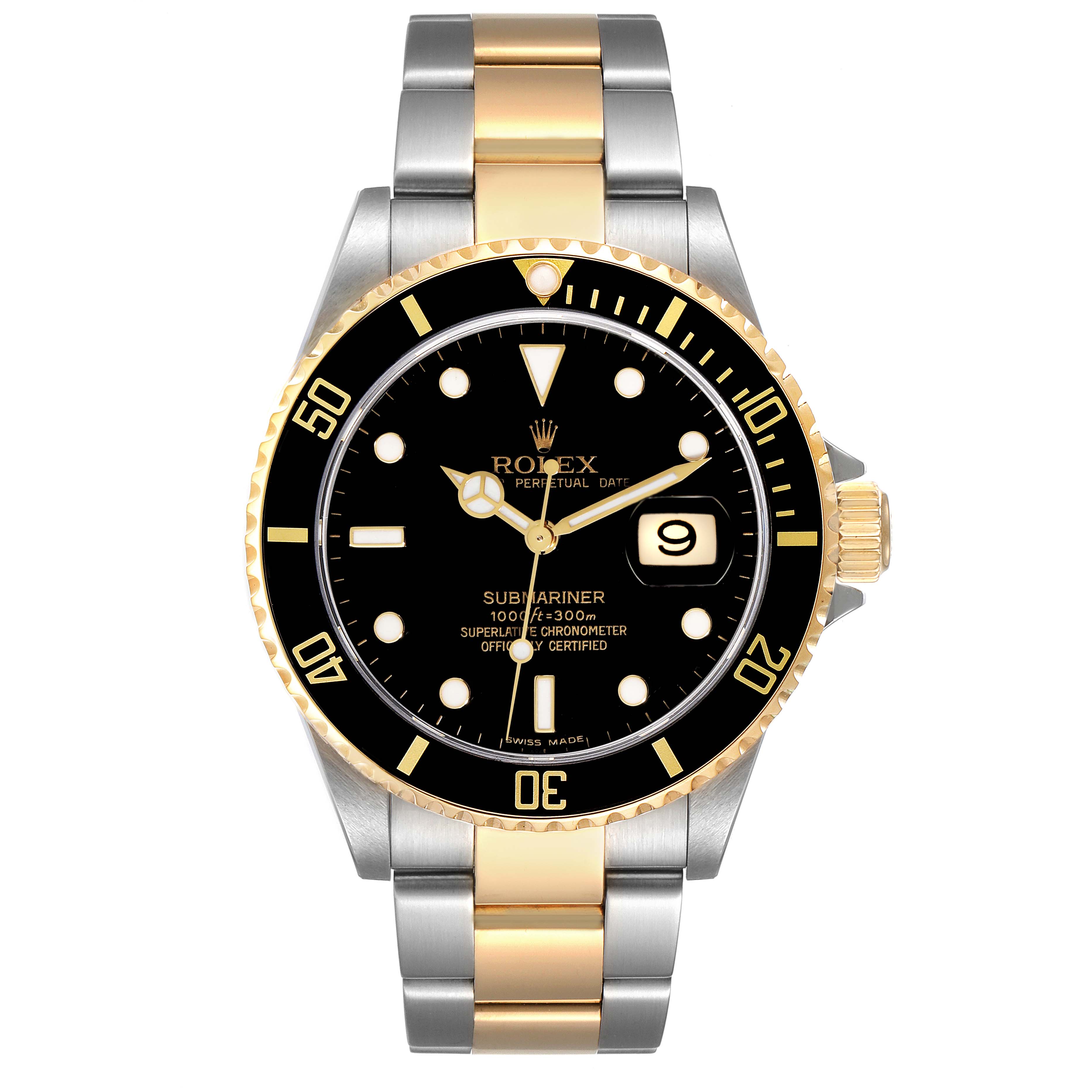 This is a head-on view of the Rolex Submariner 16613 Men's Steel and Gold (two tone) Black Dial 16613 Men's Steel and Gold (two tone) Black Dial watch, showcasing its dial, bezel, and bracelet.