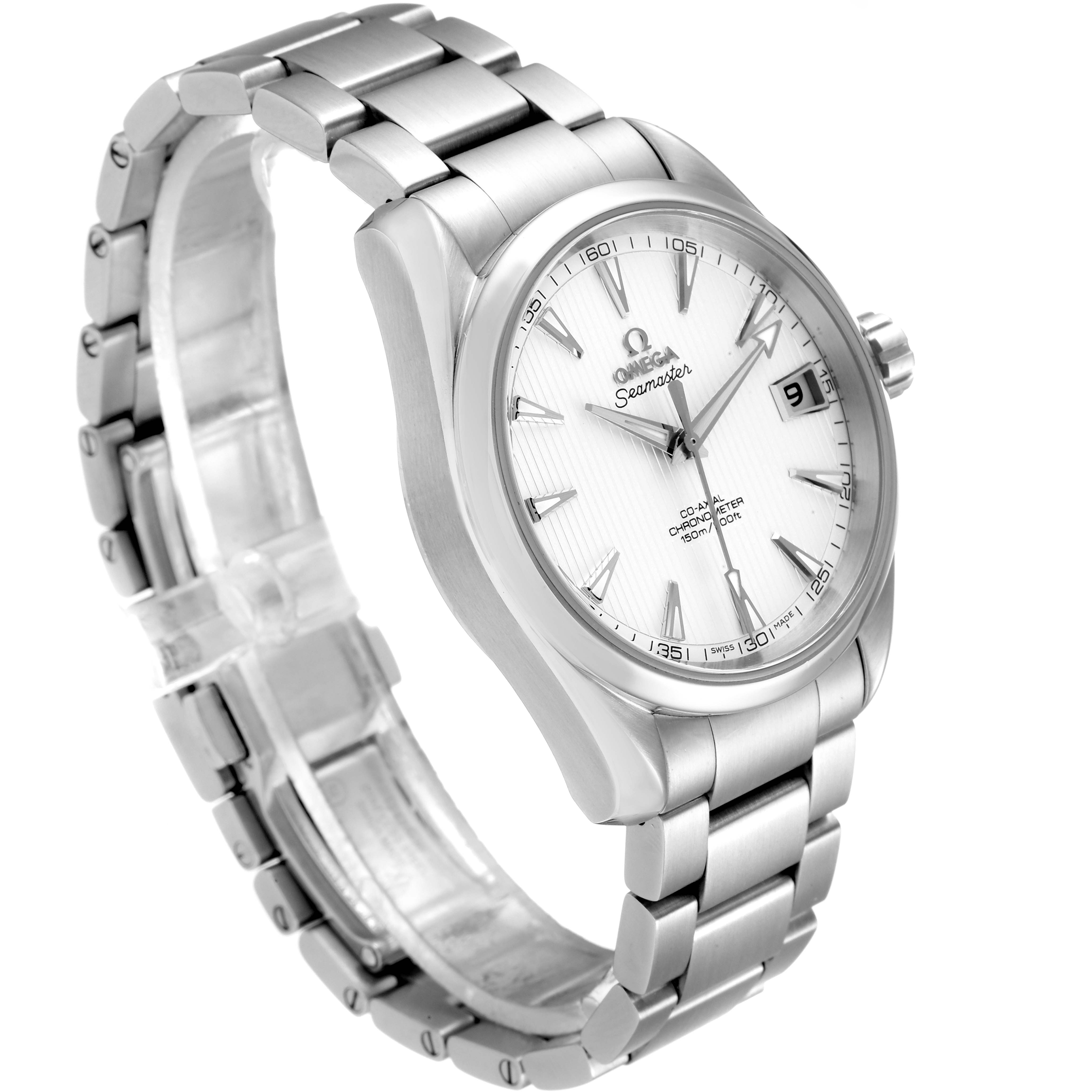 The image shows a side view of the Omega Aqua Terra 231.10.39.21.02.001 Men
s Stainless Steel Silver Dial 231.10.39.21.02.001 Men
s Stainless Steel Silver Dial watch, highlighting its face, bezel, and metal bracelet.