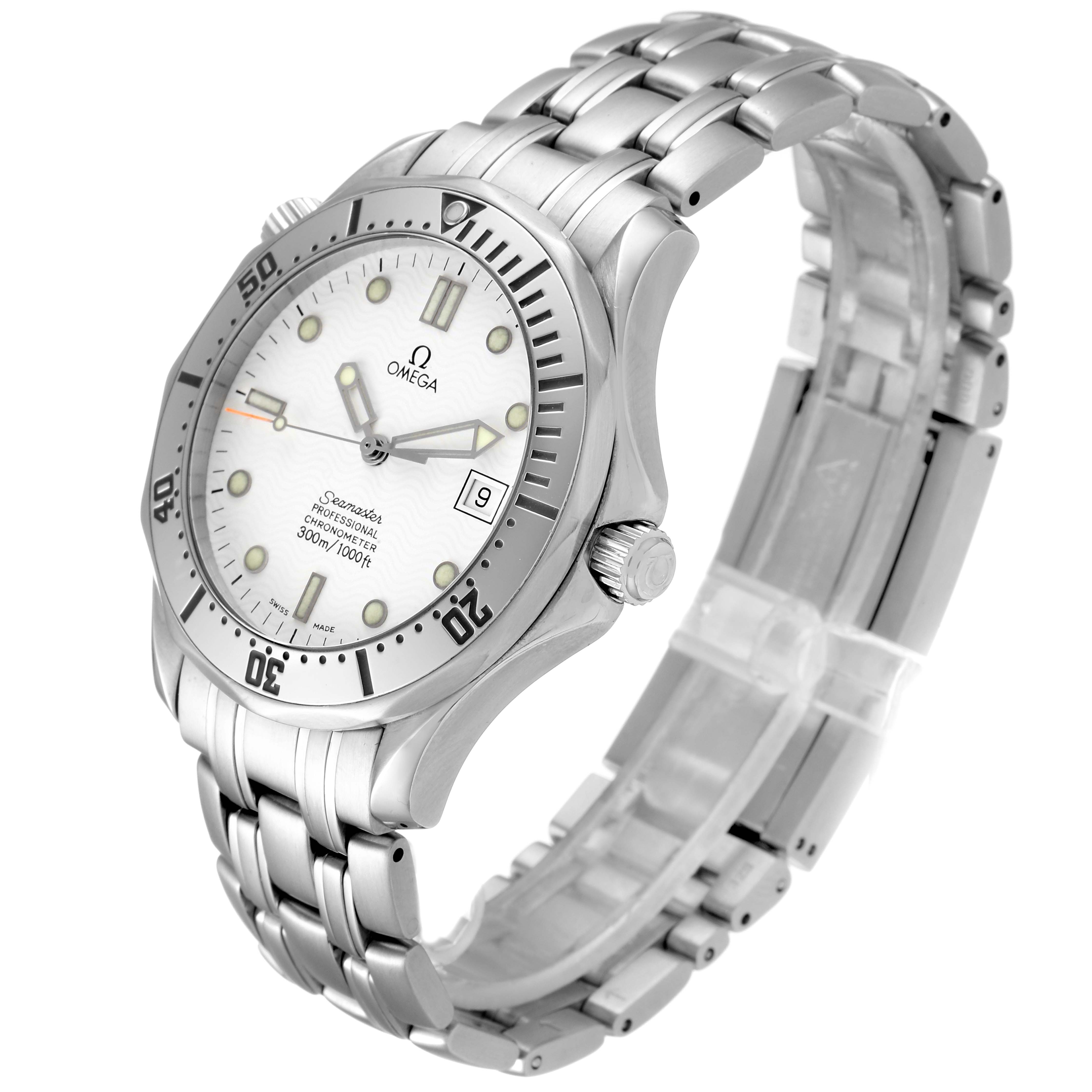 The image shows a side and front angle of an Omega Seamaster 2532.20.00 Men
s Stainless Steel White Dial 2532.20.00 Men
s Stainless Steel White Dial watch, highlighting the bracelet, bezel, and face clearly.