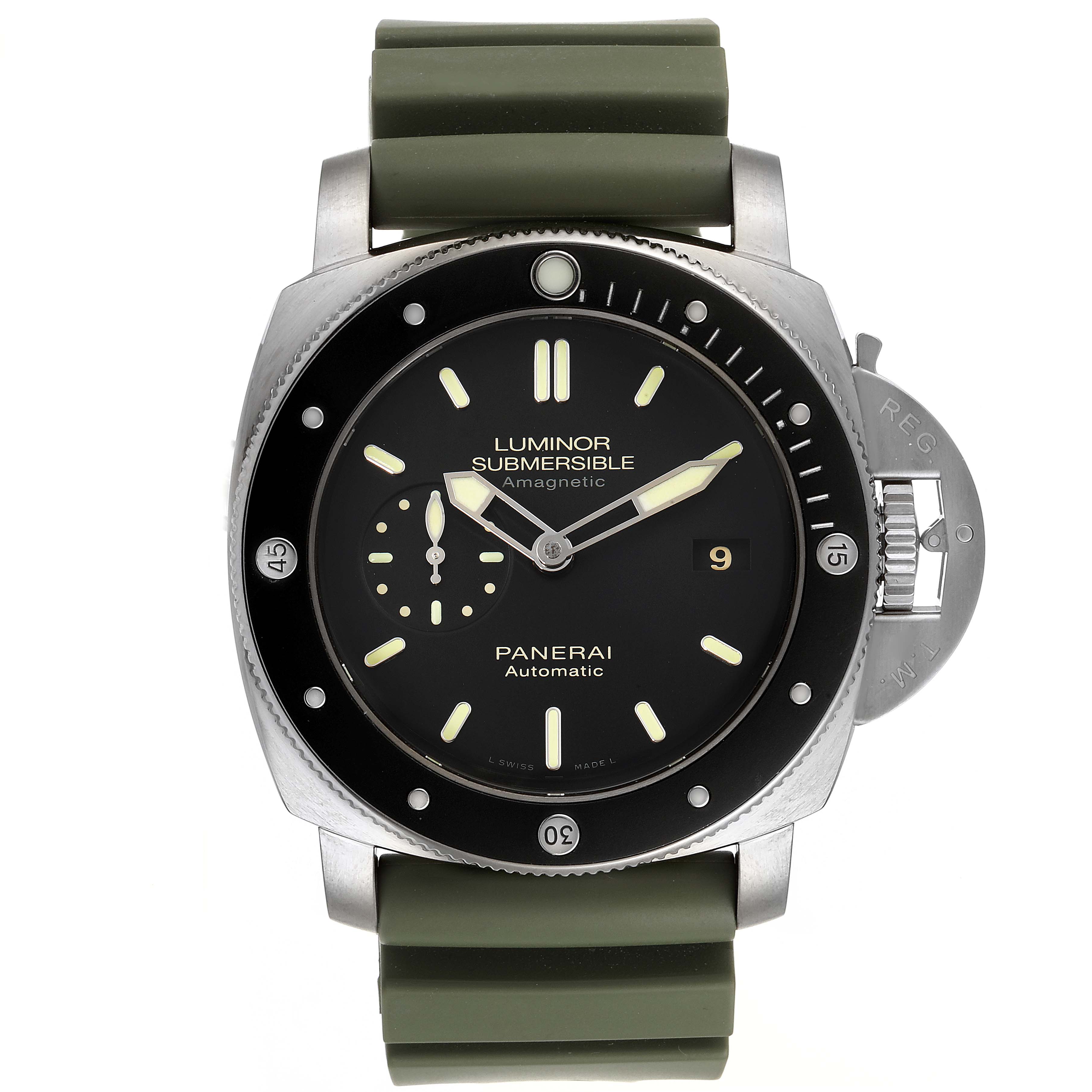 The image shows a frontal view of a Panerai Luminor Submersible watch with a green rubber strap.