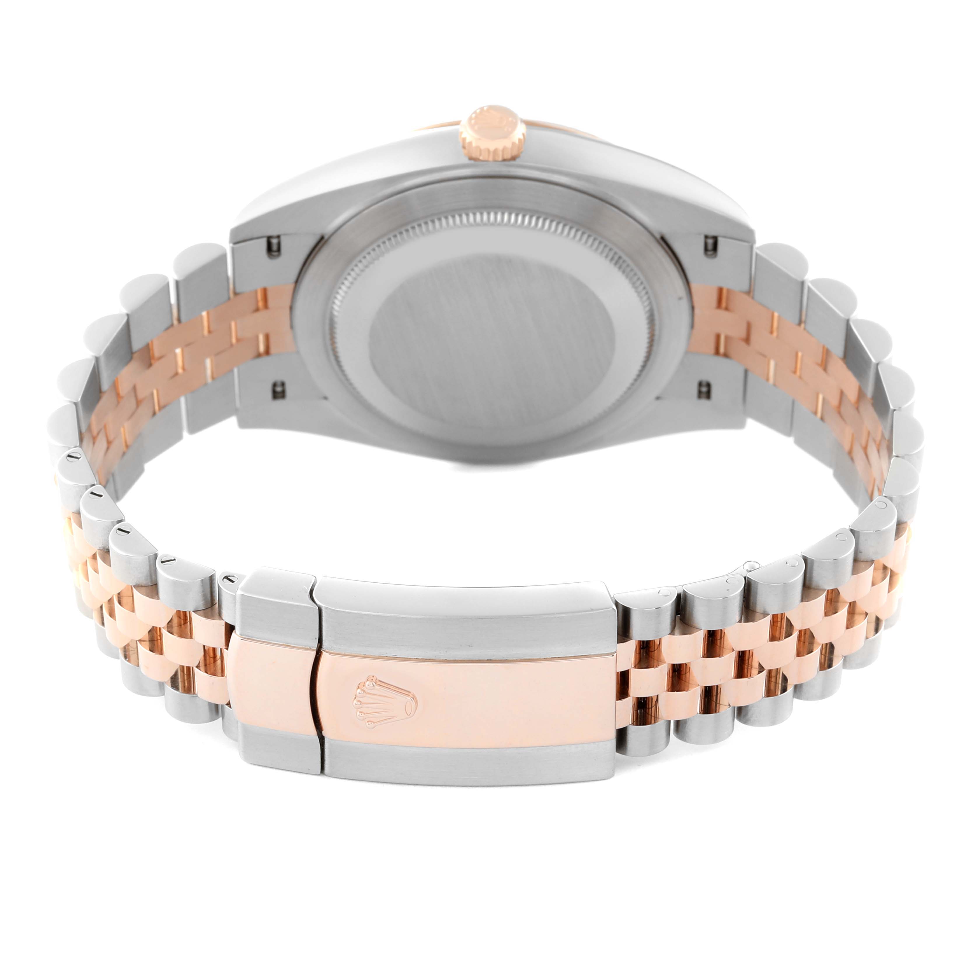 This image shows the back view of a Rolex Datejust 41 126331 Men
s Steel and Gold (two tone) Brown Dial 126331 Men
s Steel and Gold (two tone) Brown Dial watch, highlighting its clasp, bracelet, and case back.