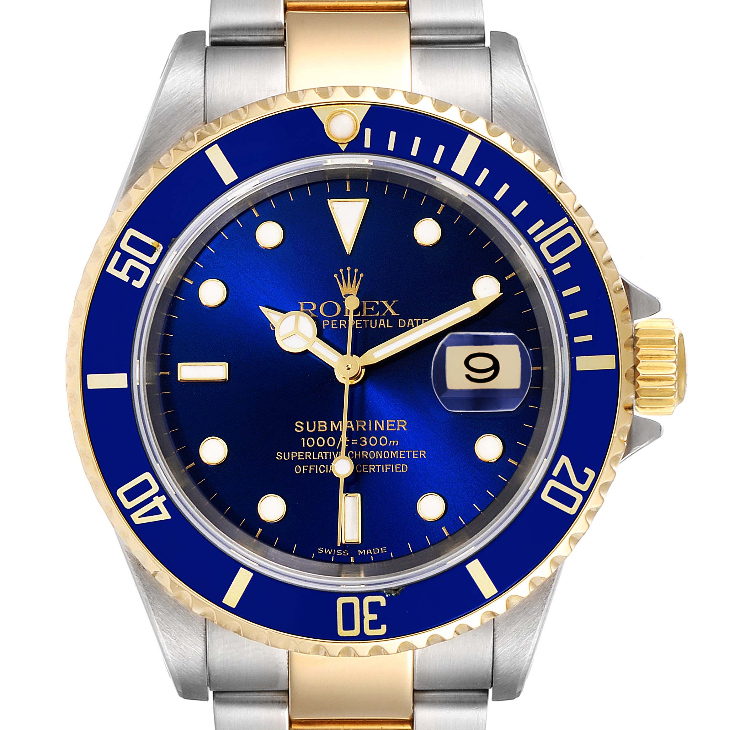 This image shows a front view of a Rolex Submariner 16613 Men
s Steel and Gold (two tone) Blue Dial 16613 Men
s Steel and Gold (two tone) Blue Dial with a blue dial, blue bezel, and bi-metal (gold and steel) bracelet.
