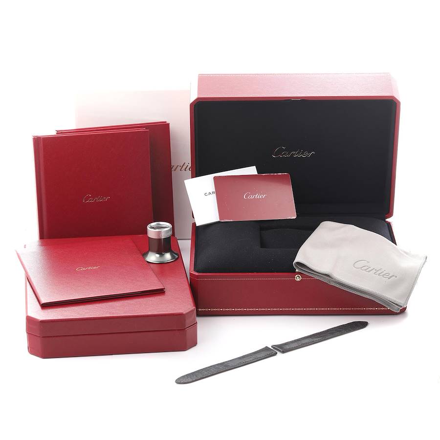 【Cartier新品トレー】 Cartier Tank Cintrée – Analog:Shift