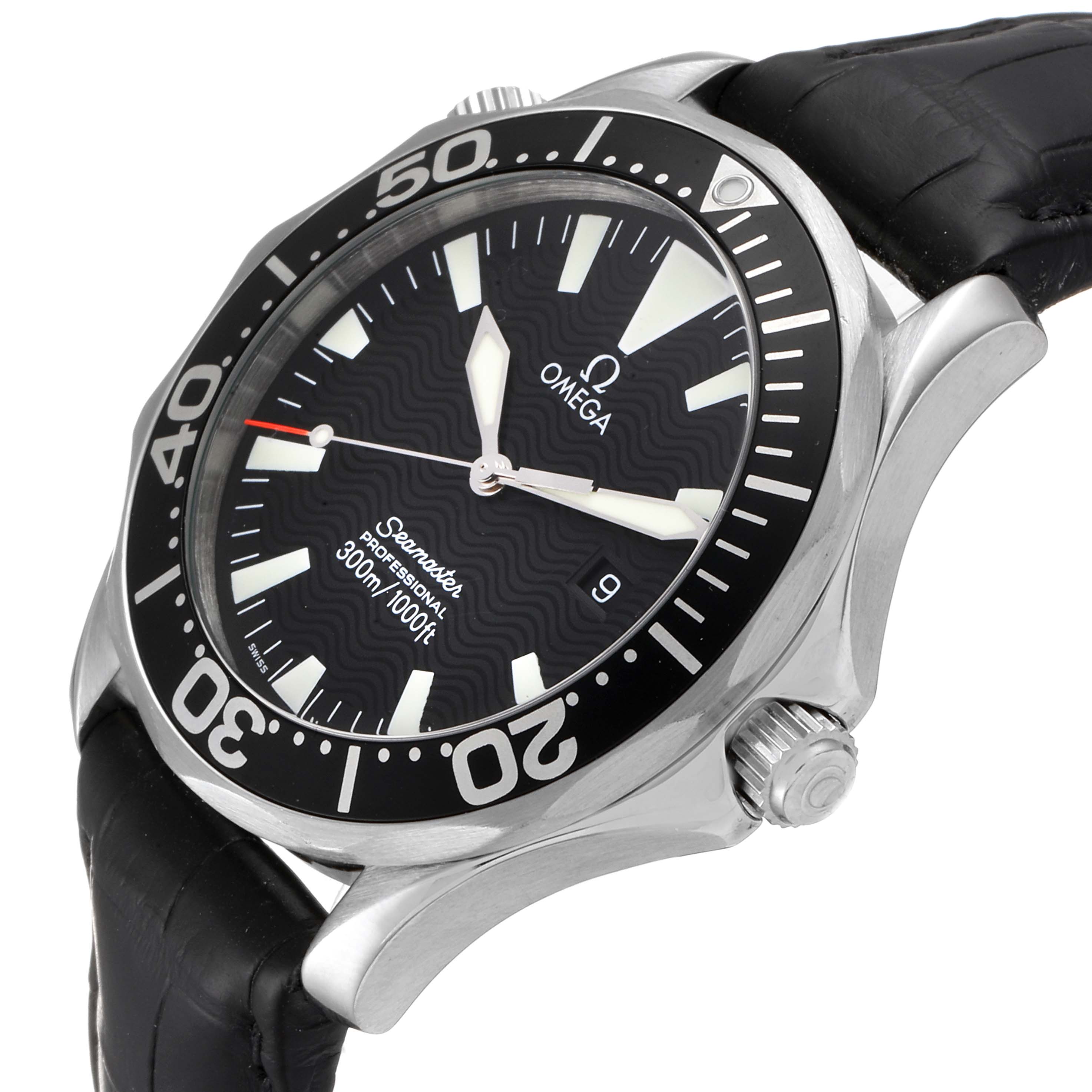 This image shows the dial, bezel, and crown of the Omega Seamaster 2264.50.00 Men
s Stainless Steel Black Dial 2264.50.00 Men
s Stainless Steel Black Dial watch from a slightly angled side view.