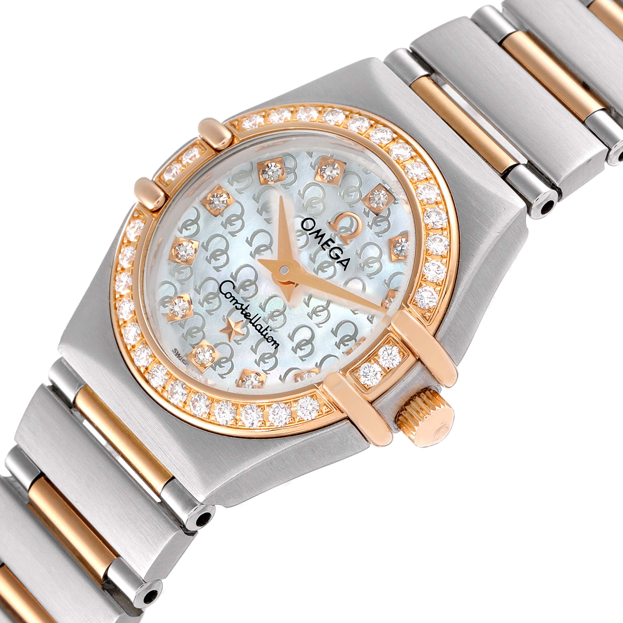 This image shows an angled view of the Omega 1360.75.00 Women's Steel and Gold (two tone) Mother of Pearl Dial 1360.75.00 Women's Steel and Gold (two tone) Mother of Pearl Dial Constellation My Choice Steel Rose Gold Diamond Ladies Watch 1360.75.00, highlighting the face and bracelet.