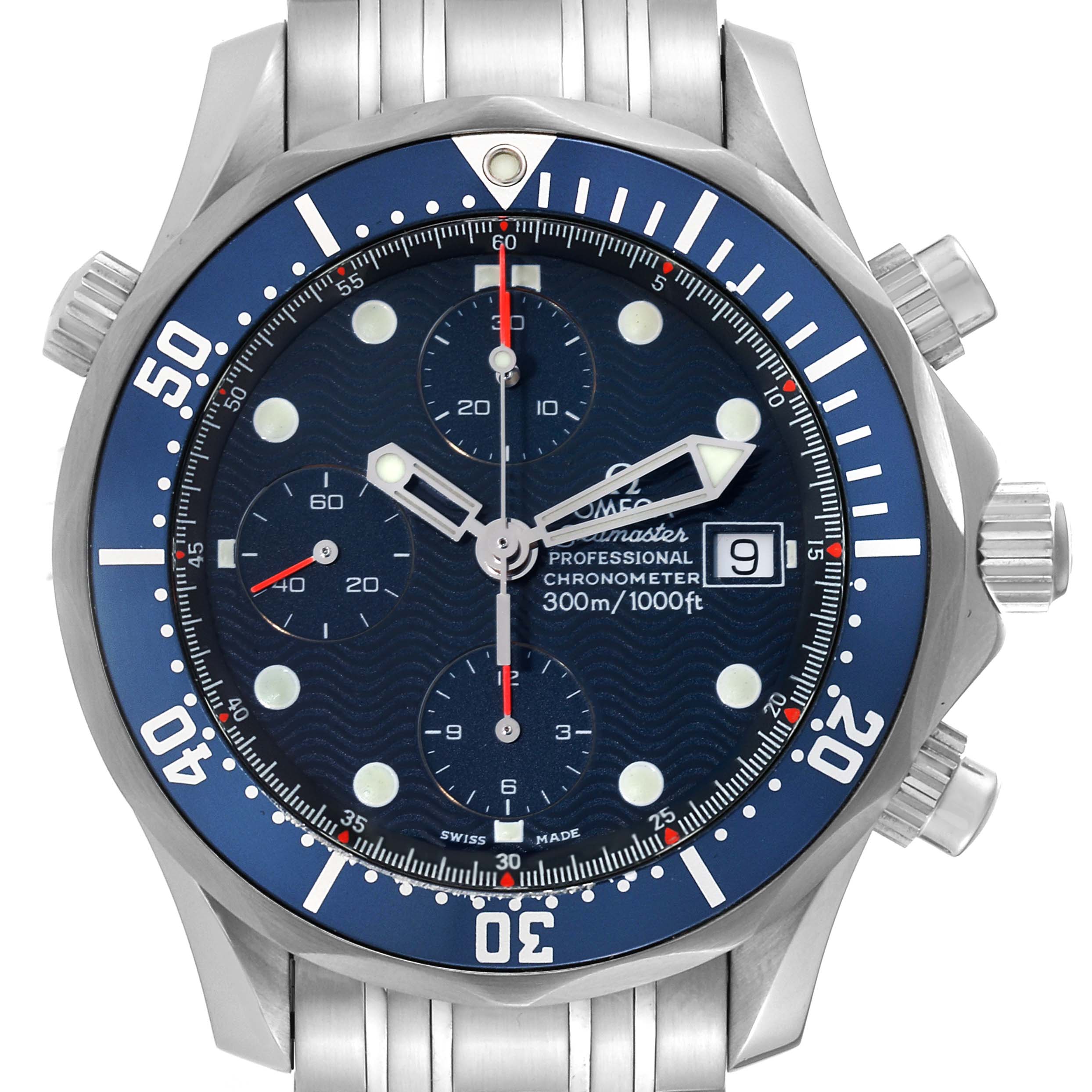 The image shows the front view of an Omega Seamaster 2599.80.00 Men's Stainless Steel Blue Dial 2599.80.00 Men's Stainless Steel Blue Dial watch, highlighting its face, bezel, and bracelet.