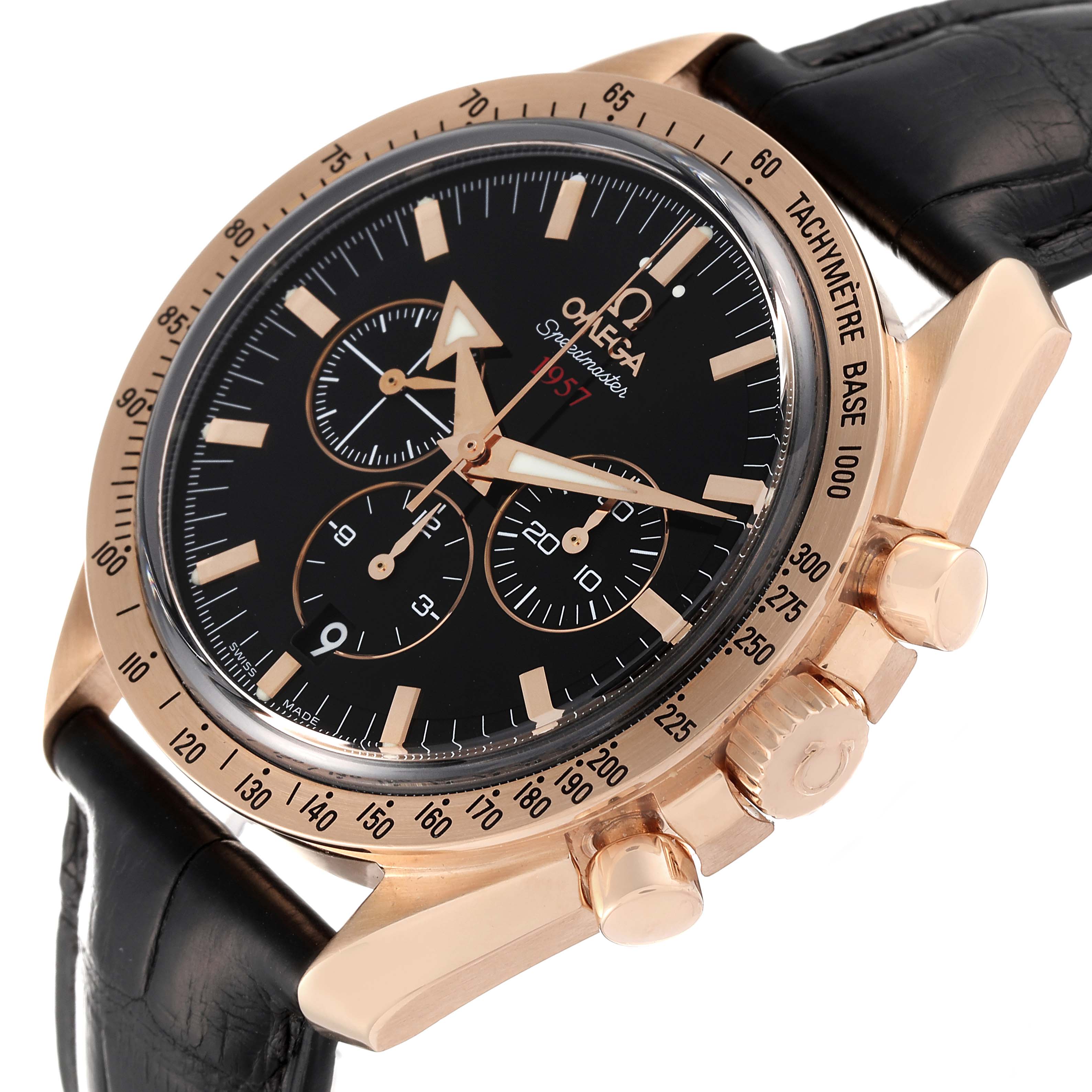 The image shows a close-up, angled view of an Omega Speedmaster 321.53.42.50.01.001 Men's Rose Gold Black Dial 321.53.42.50.01.001 Men's Rose Gold Black Dial watch, highlighting its dial, bezel, and leather strap.