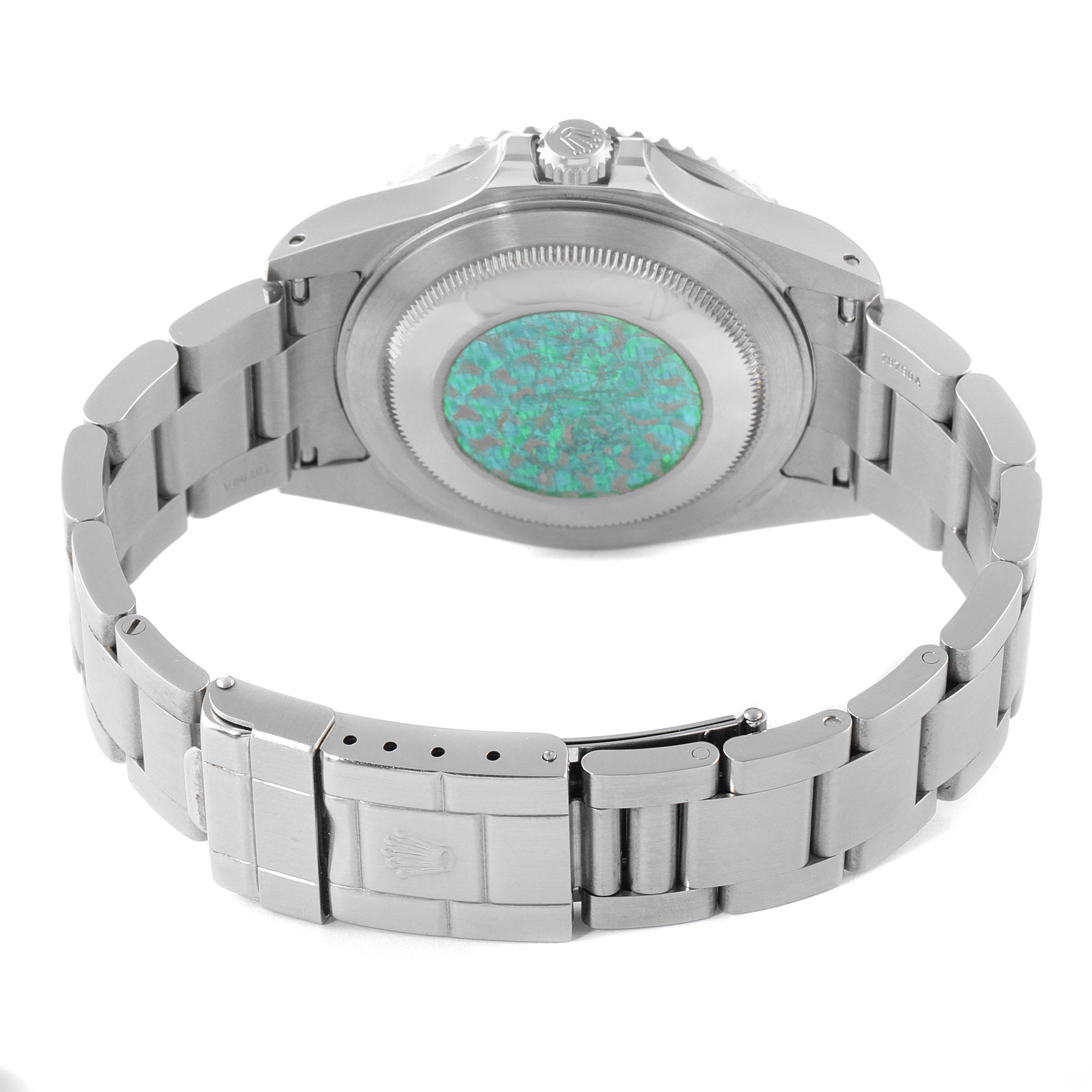 This image shows the backside of a Rolex GMT-Master 16710 Men
s Stainless Steel Black Dial 16710 Men
s Stainless Steel Black Dial watch, featuring the clasp and bracelet.