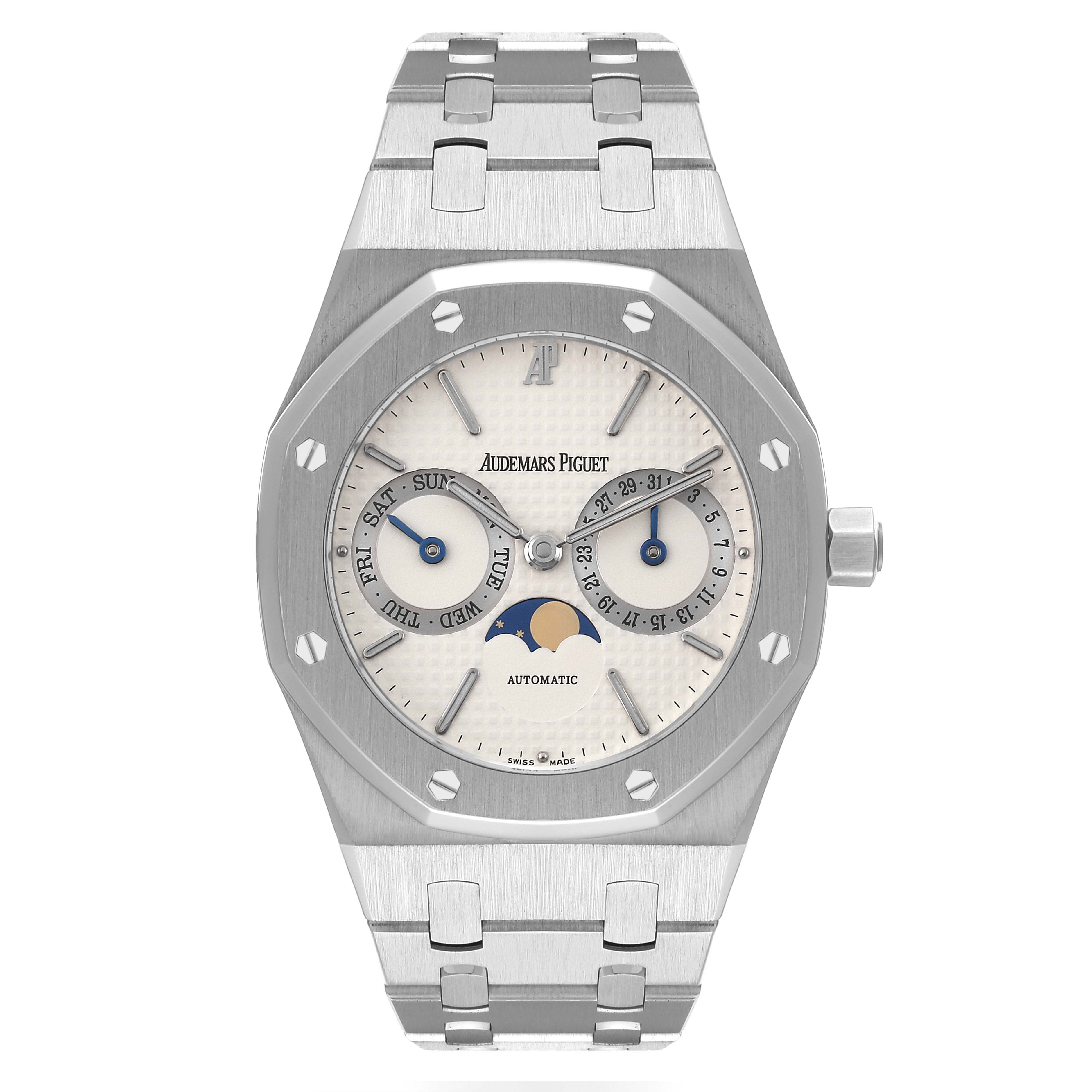 This image shows a full frontal view of the Audemars Piguet Royal Oak 25594ST.OO.0789ST.05 Men's Stainless Steel Silver Dial 25594ST.OO.0789ST.05 Men's Stainless Steel Silver Dial watch, displaying its dial, case, and bracelet.