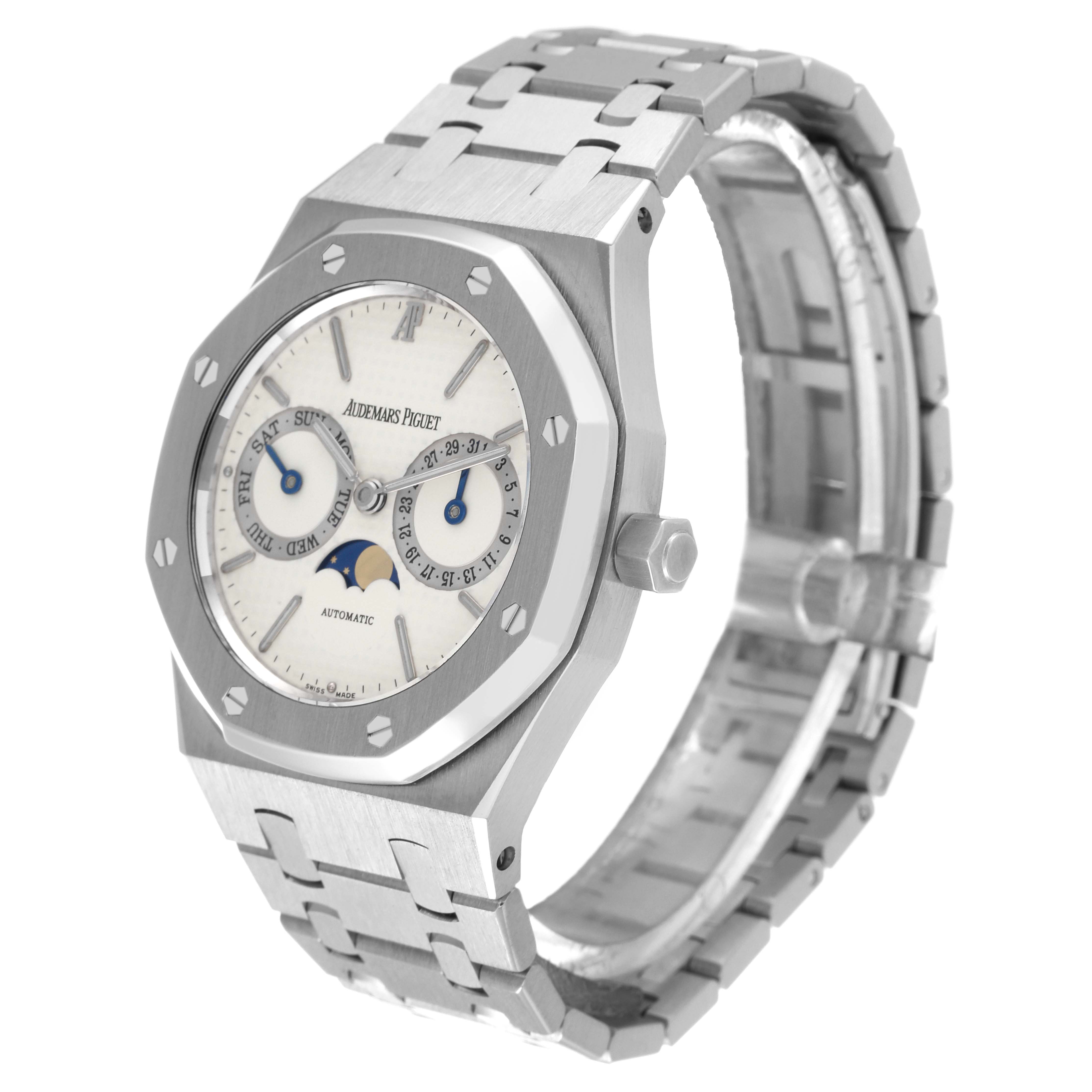 The image shows a side angle of the Audemars Piguet Royal Oak 25594ST.OO.0789ST.05 Men's Stainless Steel Silver Dial 25594ST.OO.0789ST.05 Men's Stainless Steel Silver Dial watch, highlighting the case, dial, crown, and bracelet.