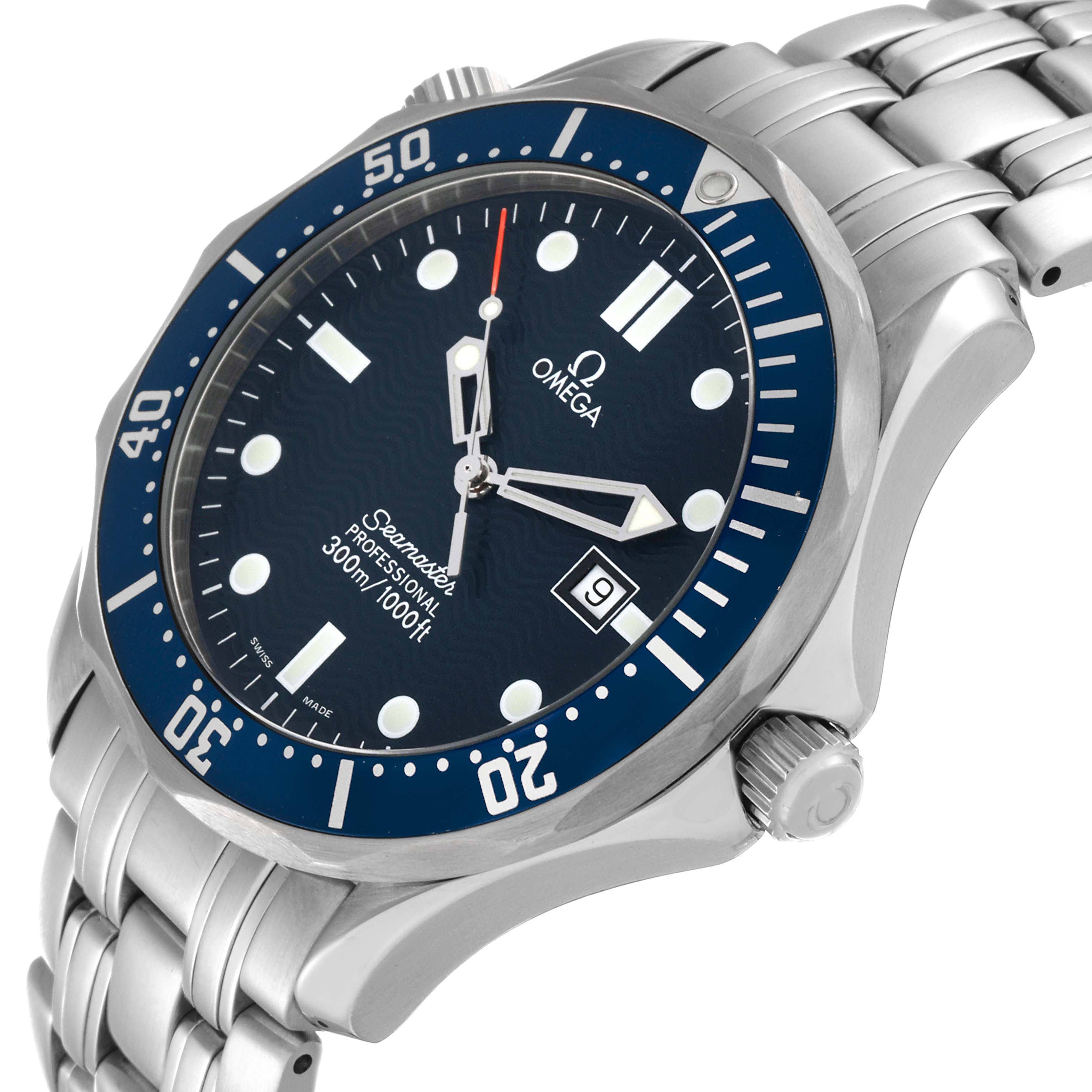 The image shows an angled view of the Omega Seamaster 2541.80.00 Men's Stainless Steel Blue Dial 2541.80.00 Men's Stainless Steel Blue Dial watch, highlighting its face, bezel, and metal bracelet.