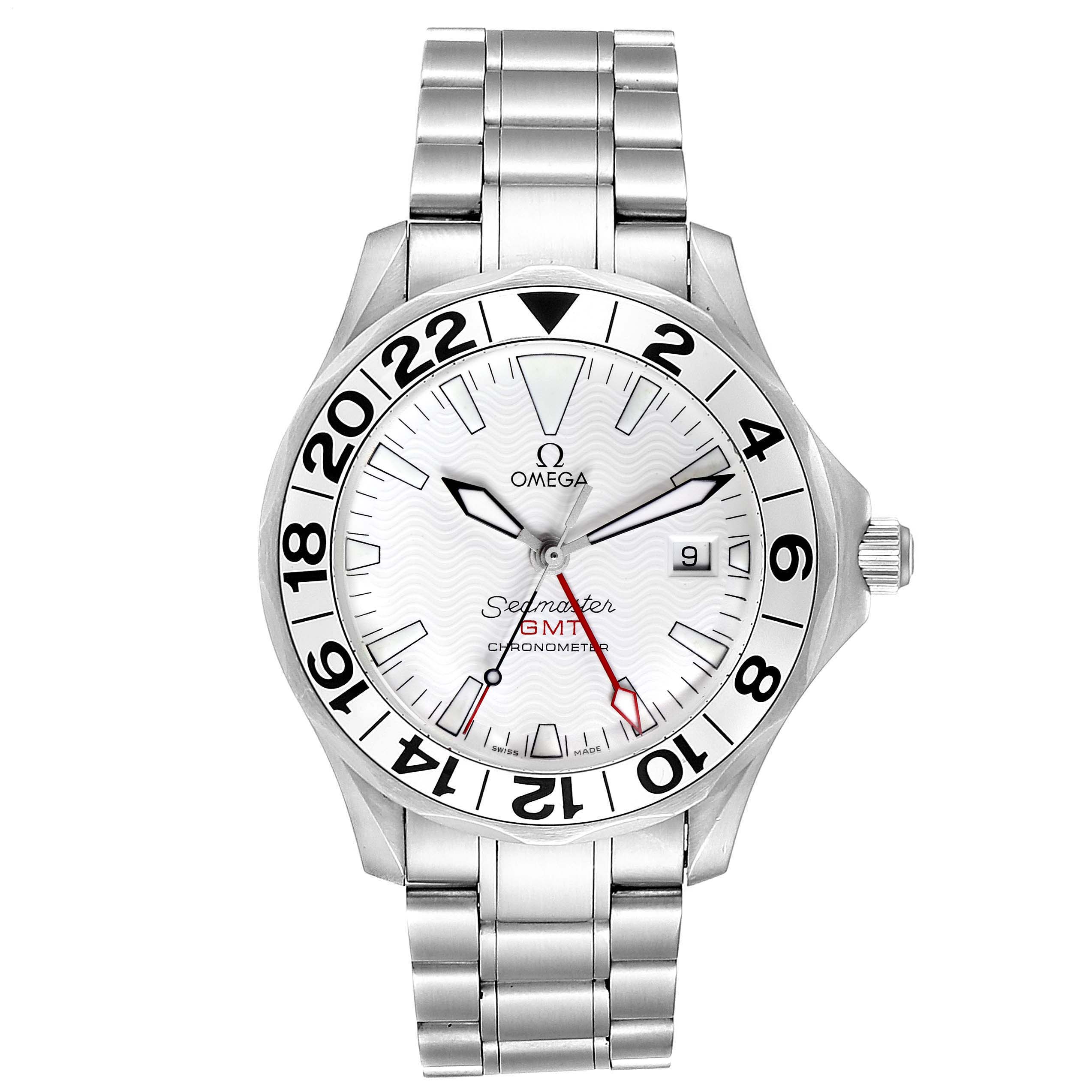This Omega Seamaster 2538.20.00 Men's Stainless Steel White Dial 2538.20.00 Men's Stainless Steel White Dial watch is shown from a front view, displaying its dial, bezel, crown, and bracelet.