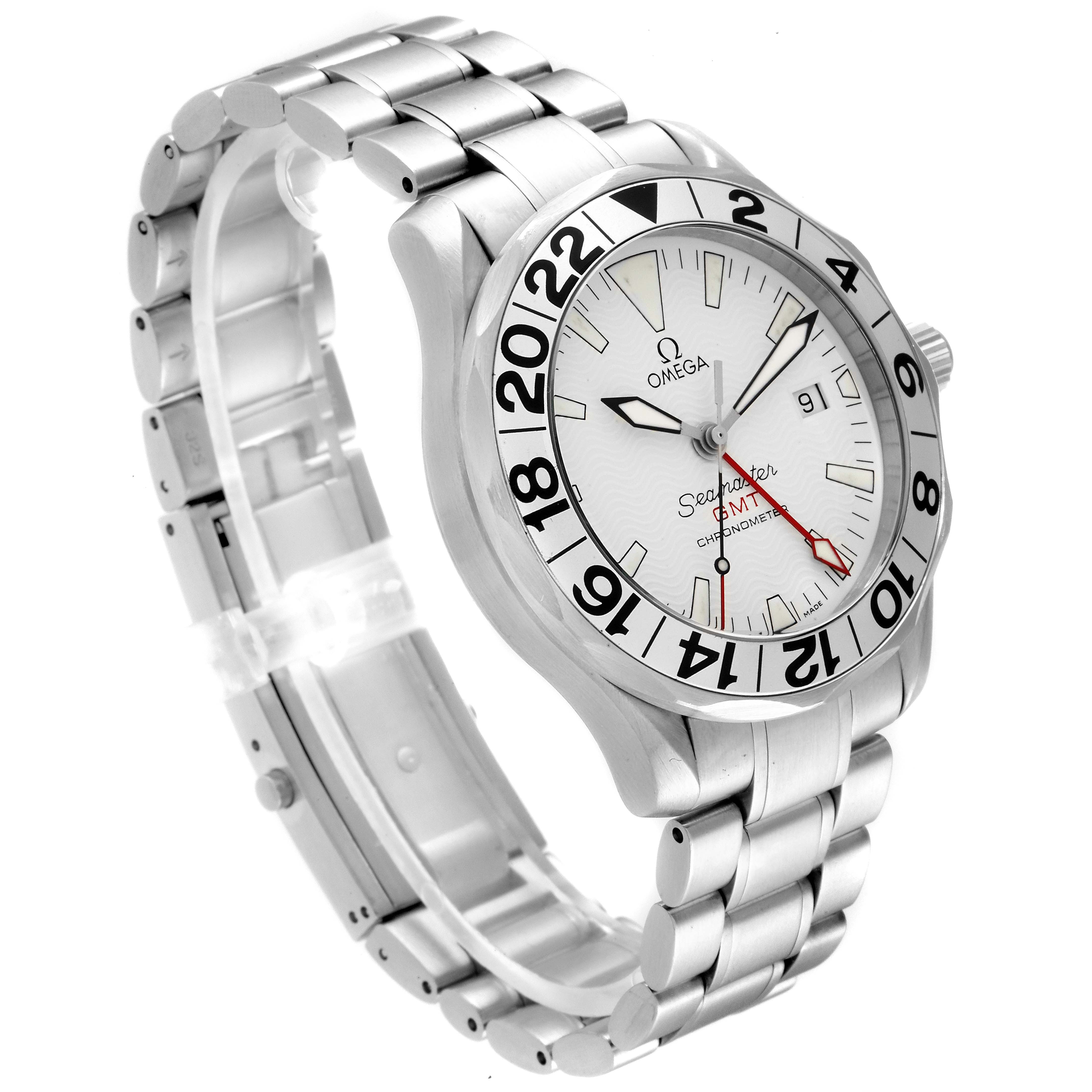 The Omega Seamaster 2538.20.00 Men's Stainless Steel White Dial 2538.20.00 Men's Stainless Steel White Dial watch is shown at a three-quarter angle, displaying the face, bezel, crown, and bracelet.
