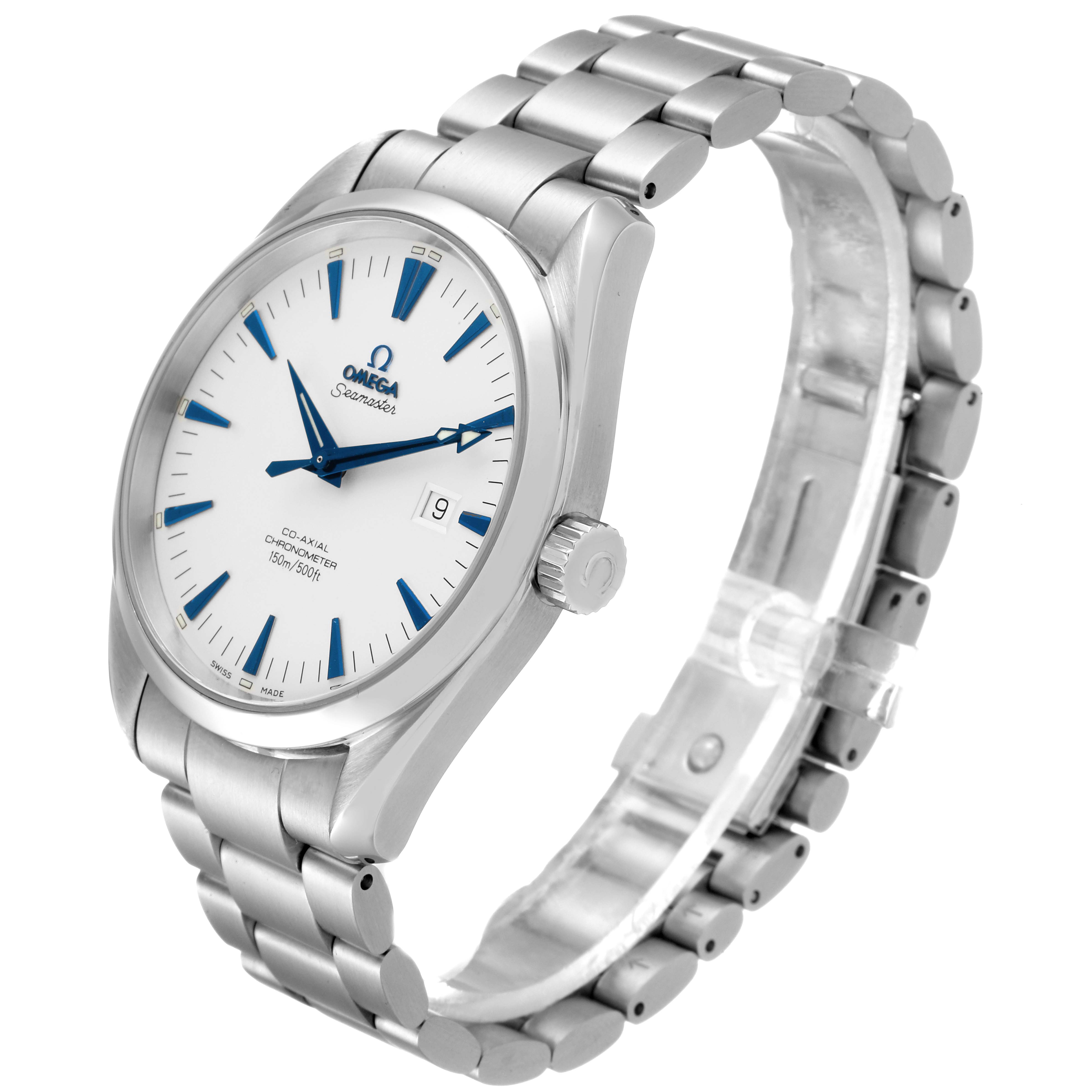 The image shows an Omega Aqua Terra 2502.33.00 Men
s Stainless Steel Silver Dial 2502.33.00 Men
s Stainless Steel Silver Dial watch at a 3/4 angle, highlighting the face, bezel, crown, and bracelet.