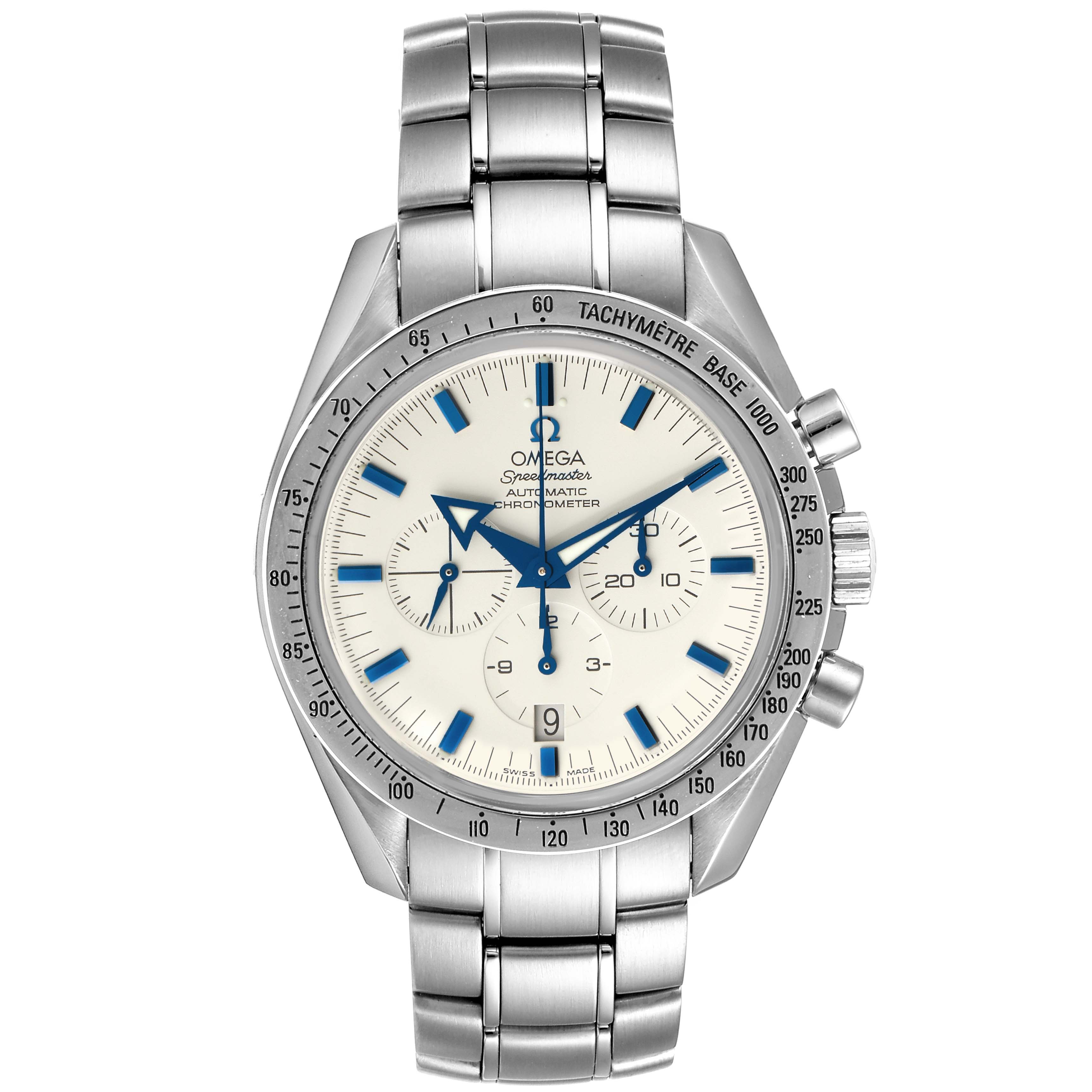This image shows a front view of the Omega Speedmaster 3551.20.00 Men's Stainless Steel White Dial 3551.20.00 Men's Stainless Steel White Dial watch, highlighting the dial, hands, subdials, bezel, and bracelet.