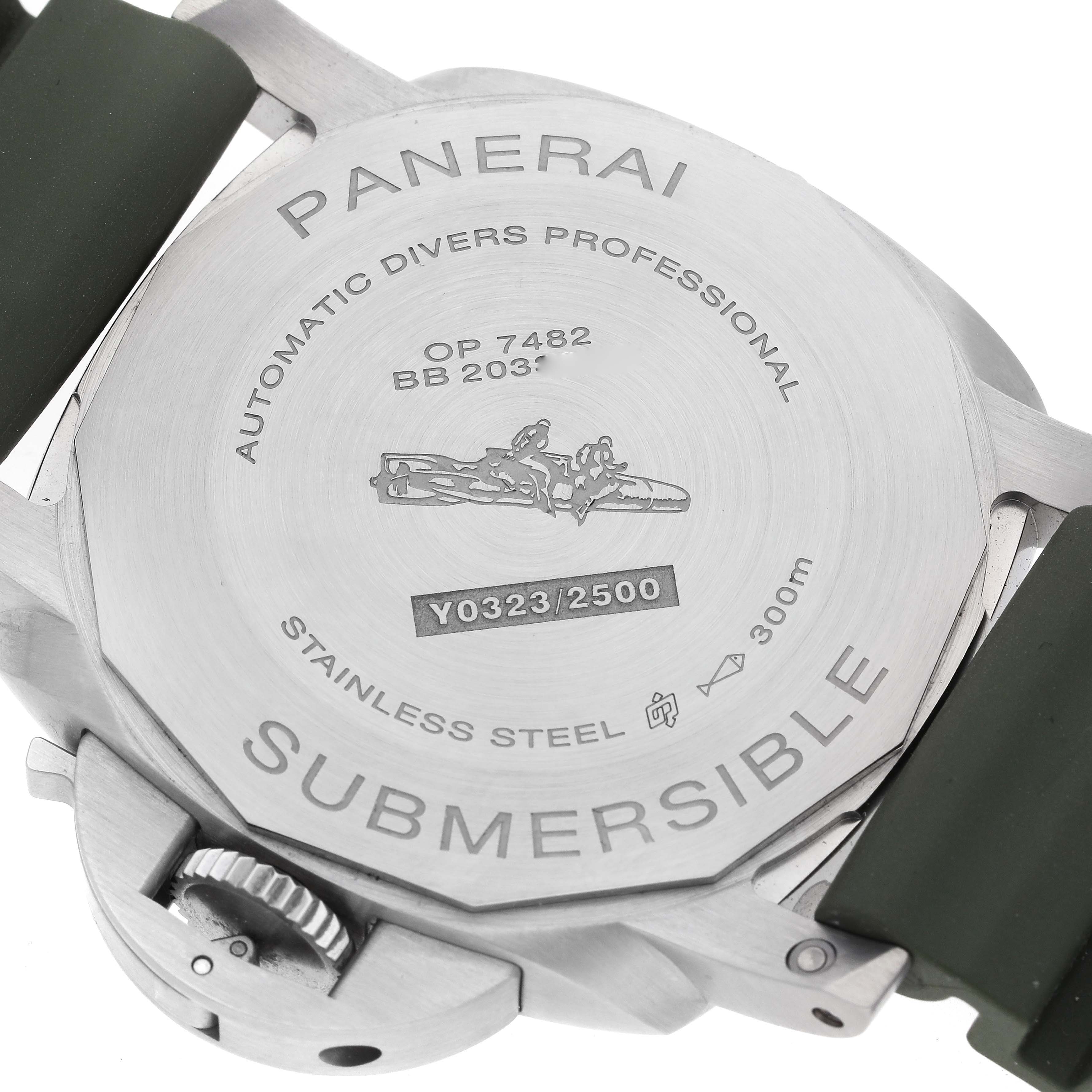 The image shows the back case of a Panerai Submersible PAM01226 Men
s Stainless Steel White Dial PAM01226 Men
s Stainless Steel White Dial watch, highlighting the watch
s details and engravings.
