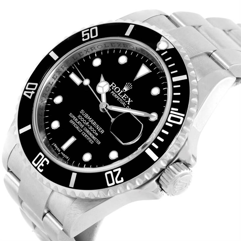 This image shows a Rolex Submariner 16610 Men
s Stainless Steel Black Dial 16610 Men
s Stainless Steel Black Dial watch at an angled close-up, highlighting the face, bezel, and part of the stainless steel bracelet.