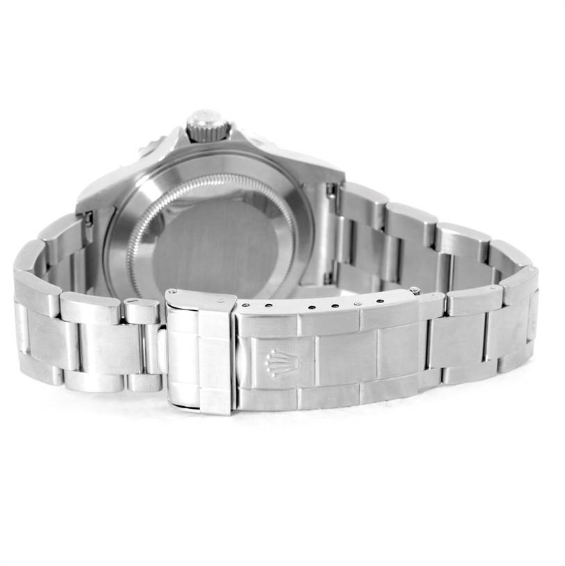 This image shows the back of the Rolex Submariner 16610 Men
s Stainless Steel Black Dial 16610 Men
s Stainless Steel Black Dial, focusing on the bracelet and clasp.