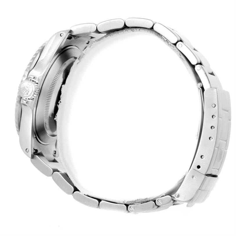 This image shows the side profile of a Rolex Submariner 16610 Men
s Stainless Steel Black Dial 16610 Men
s Stainless Steel Black Dial watch, highlighting the case, bracelet, and crown.