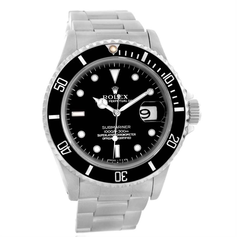 The image shows a front view of a Rolex Submariner 16610 Men
s Stainless Steel Black Dial 16610 Men
s Stainless Steel Black Dial watch, displaying its dial, bezel, and bracelet.