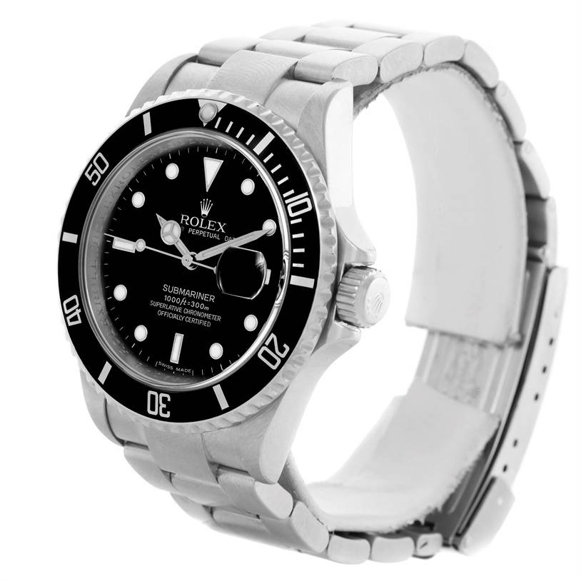 The image shows a side angle of a Rolex Submariner 16610 Men
s Stainless Steel Black Dial 16610 Men
s Stainless Steel Black Dial watch, showcasing its black dial, bezel, and stainless steel bracelet.