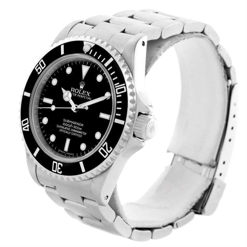 The image shows a side angle of the Rolex Submariner 14060 Men
s Stainless Steel Black Dial 14060 Men
s Stainless Steel Black Dial watch, highlighting the face, bezel, and stainless steel bracelet.