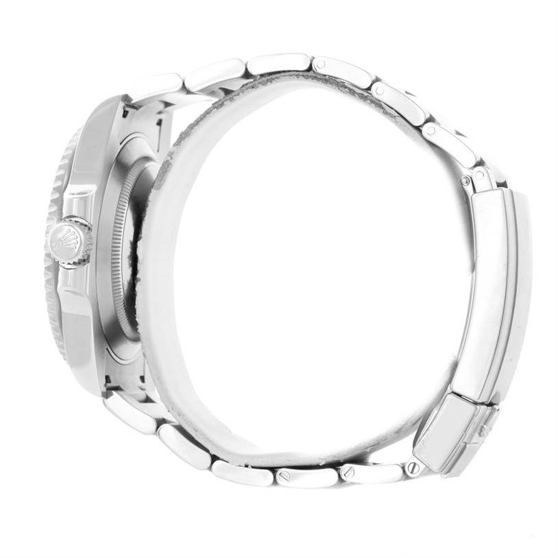 Side view of the Rolex Submariner 116610 Men
s Stainless Steel Black Dial 116610 Men
s Stainless Steel Black Dial watch showing the bezel, crown, and bracelet.