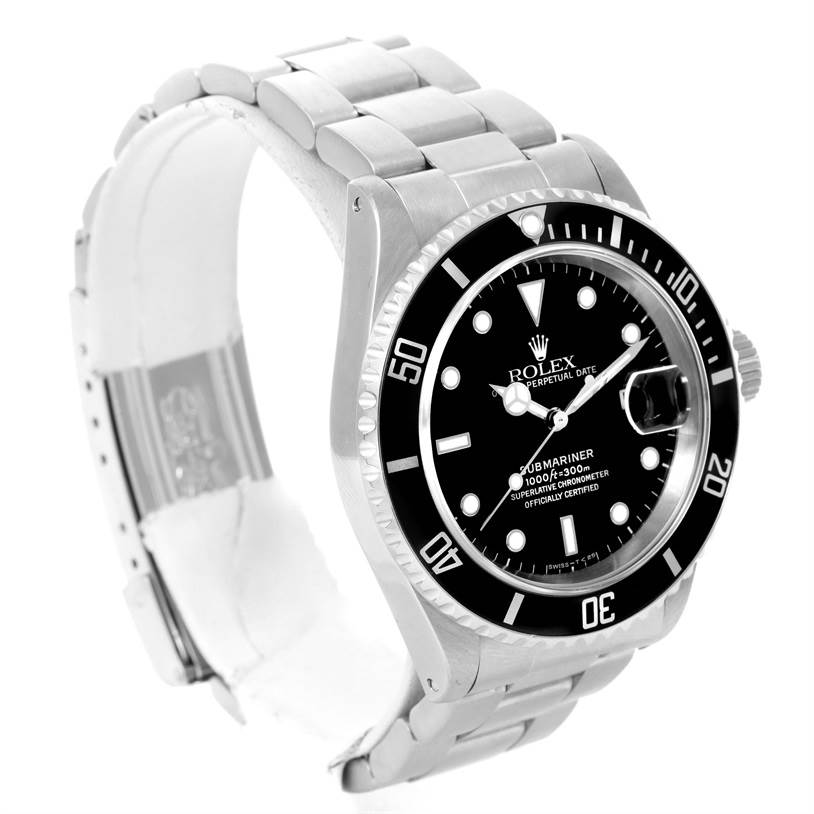 This image shows a Rolex Submariner 16610 Men
s Stainless Steel Black Dial 16610 Men
s Stainless Steel Black Dial watch at an angle highlighting the face, bezel, and bracelet.