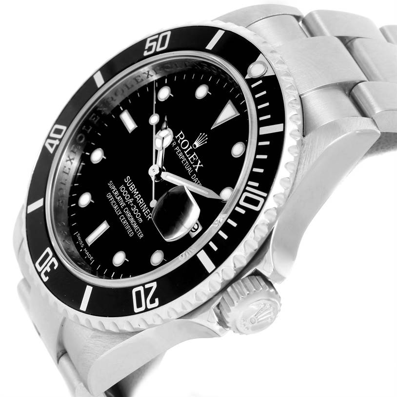 The image shows a Rolex Submariner 16610 Men
s Stainless Steel Black Dial 16610 Men
s Stainless Steel Black Dial watch from an angled side view, highlighting its bezel, dial, and bracelet.