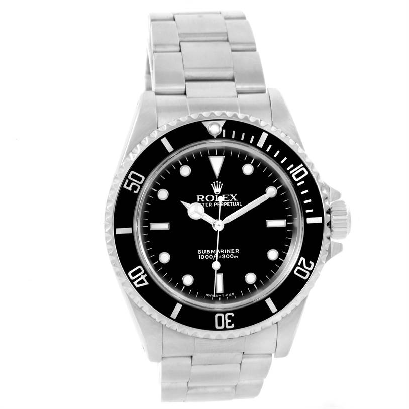 This image shows a Rolex Submariner 14060 Men
s Stainless Steel Black Dial 14060 Men
s Stainless Steel Black Dial watch viewed from the front, displaying its stainless steel bracelet and black dial.