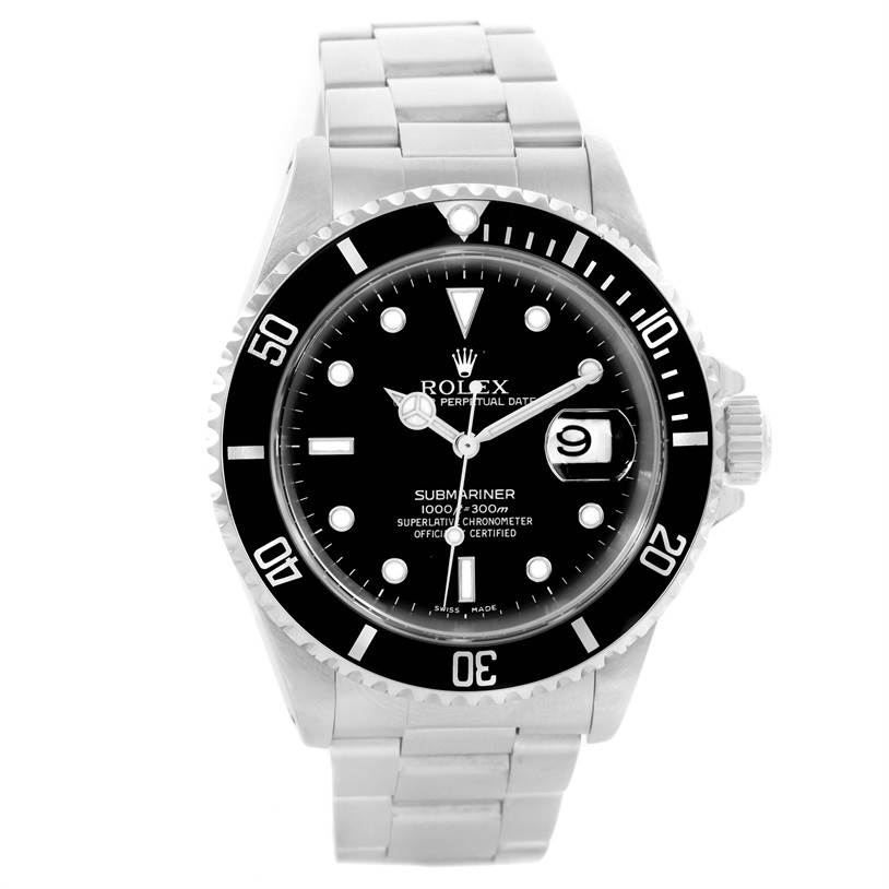 This image shows a frontal view of a Rolex Submariner 16610 Men
s Stainless Steel Black Dial 16610 Men
s Stainless Steel Black Dial watch, highlighting its dial, bezel, and bracelet.