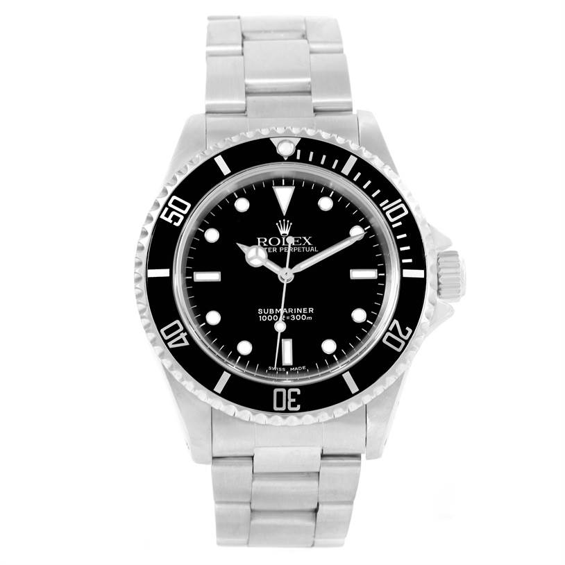 This image shows a front view of the Rolex Submariner 14060 Men
s Stainless Steel Black Dial 14060 Men
s Stainless Steel Black Dial, displaying its bezel, dial, hands, and bracelet.