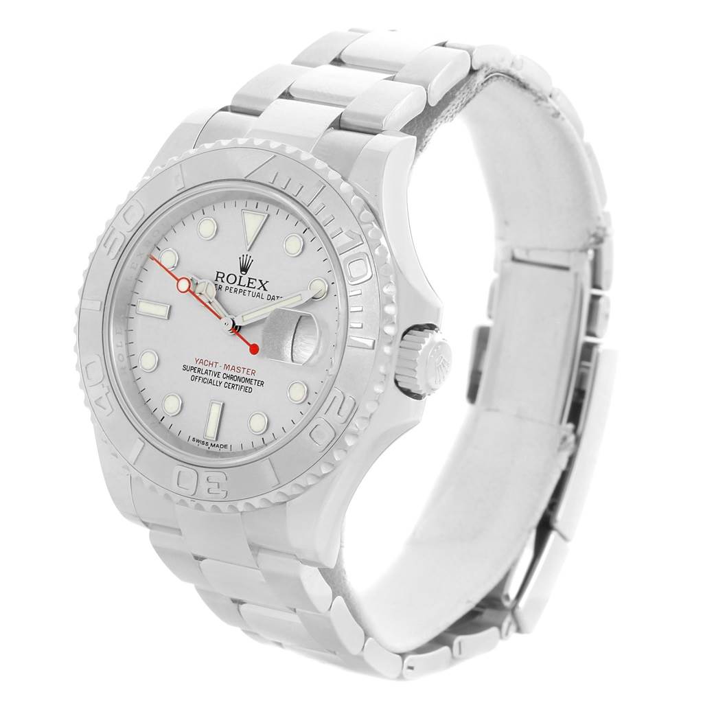 This image shows a side angle view of the Rolex Submariner 116622 Men
s Stainless Steel Silver Dial 116622 Men
s Stainless Steel Silver Dial watch, focusing on the face, bezel, and part of the bracelet.