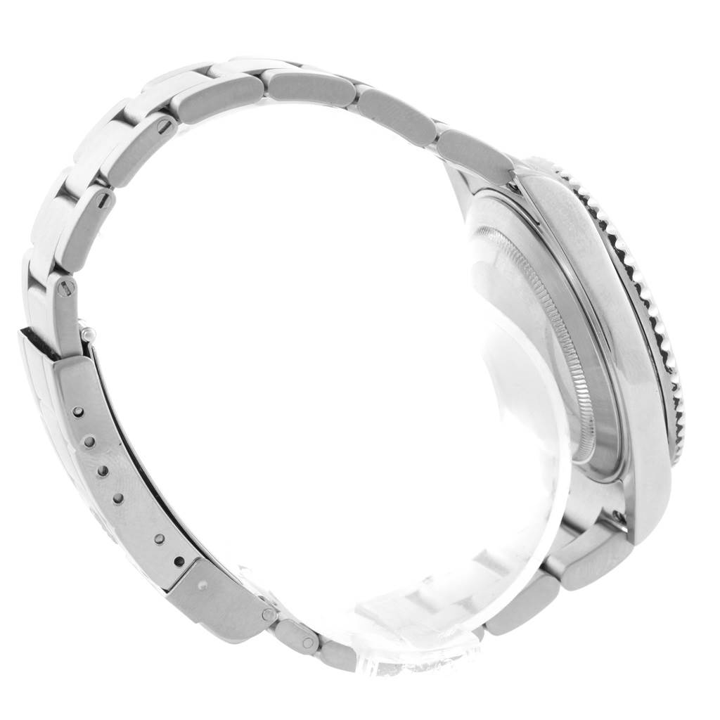 The image shows a side profile of the Rolex Submariner 16610 Men's Stainless Steel Black Dial 16610 Men's Stainless Steel Black Dial watch, highlighting its bracelet and part of the case.